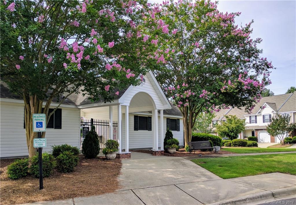 Lexington Commons - Residential