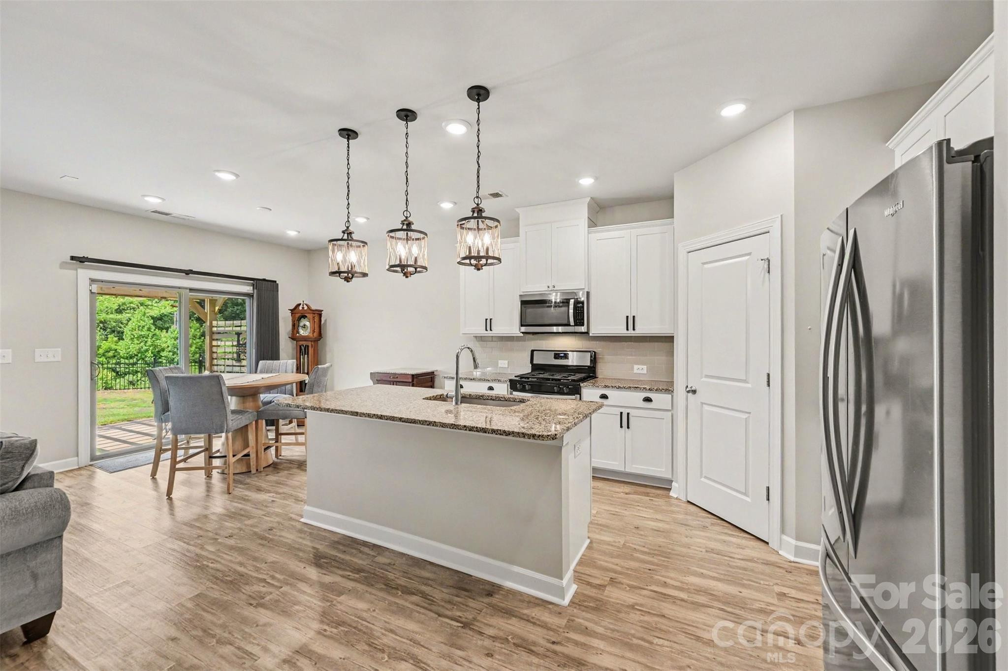 Larkhaven Hills - Residential