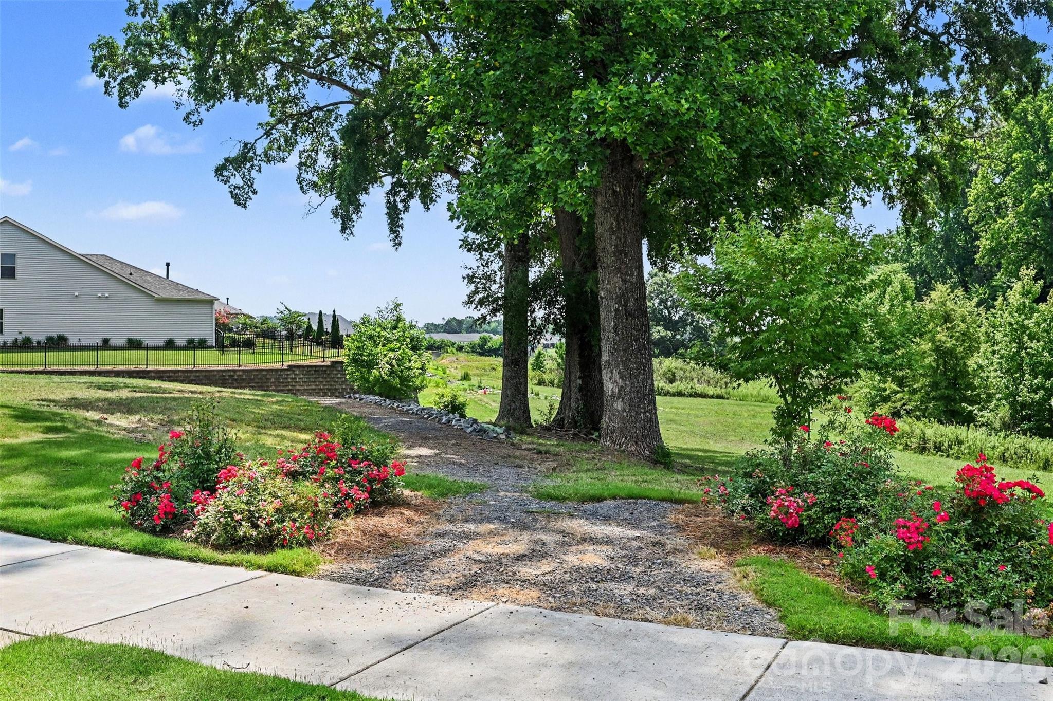 Larkhaven Hills - Residential