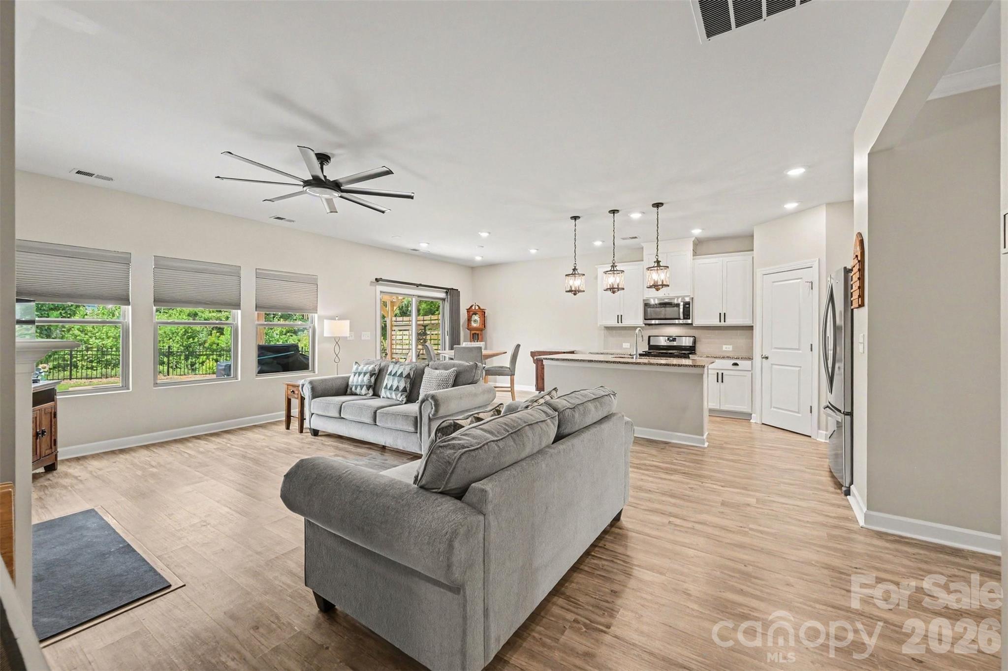 Larkhaven Hills - Residential