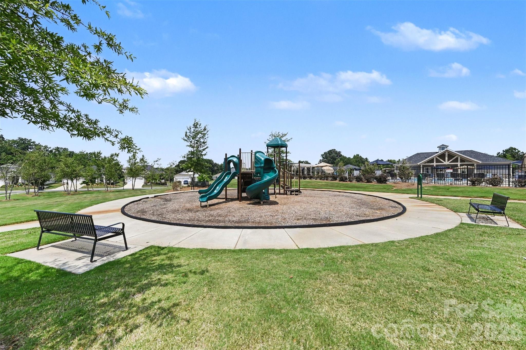 Larkhaven Hills - Residential