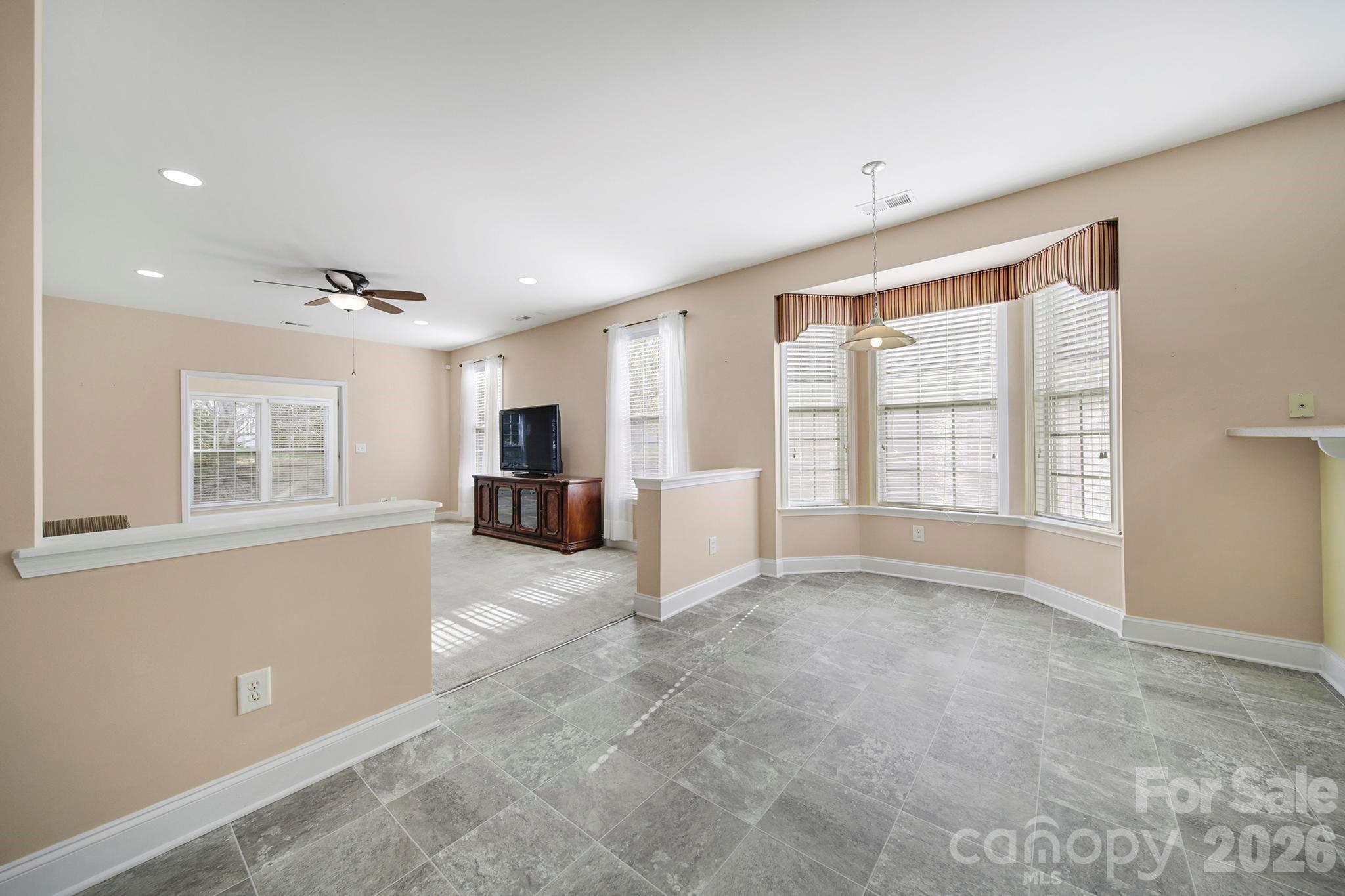 Four Seasons At Gold Hill - Residential