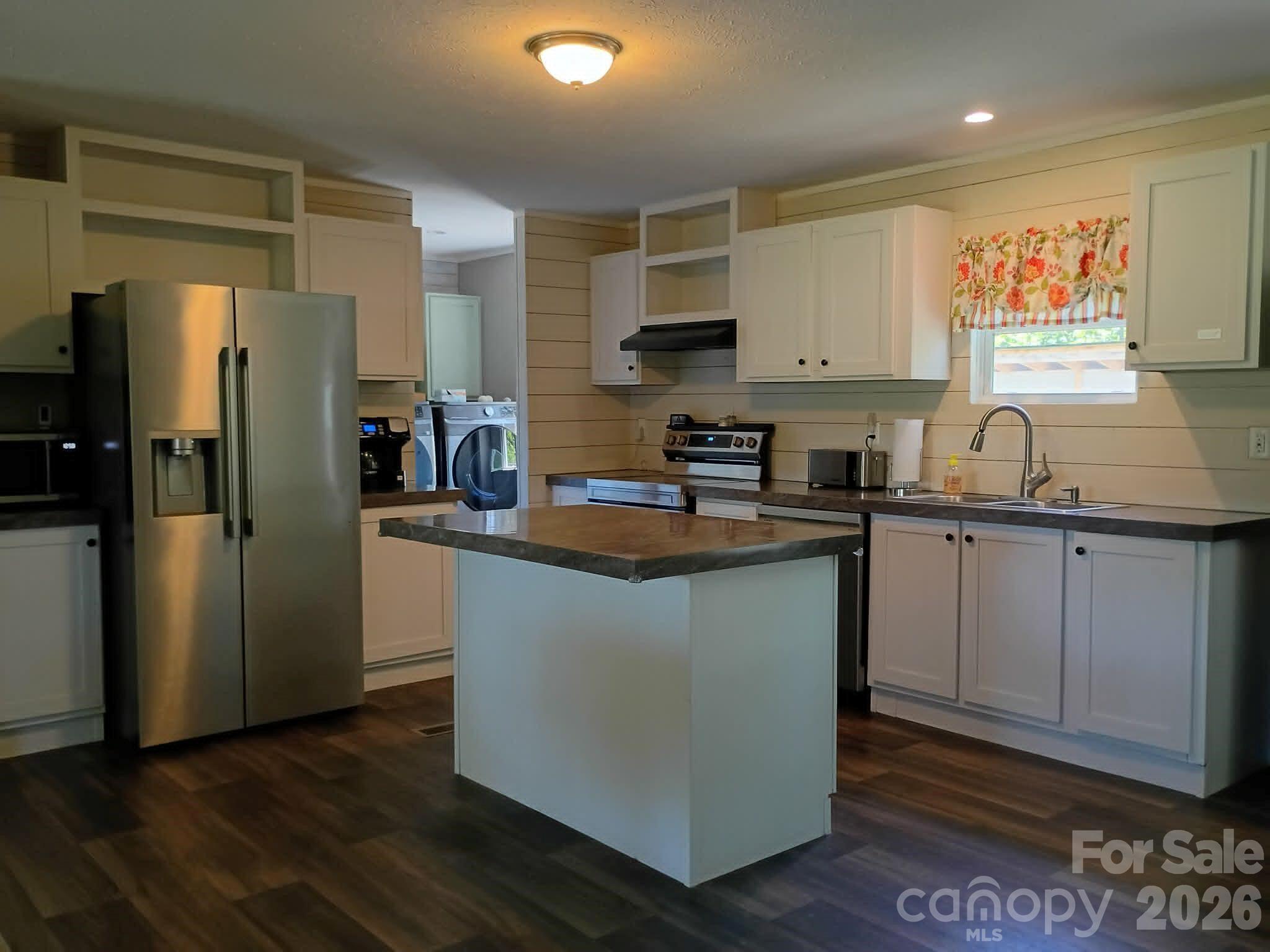 County Place - Residential
