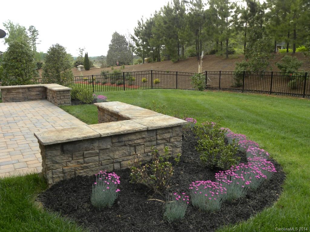 Barber Rock - Residential
