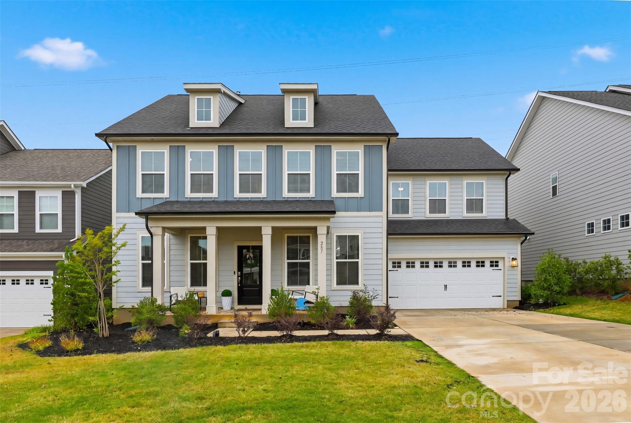 Lakeside Glen - Residential