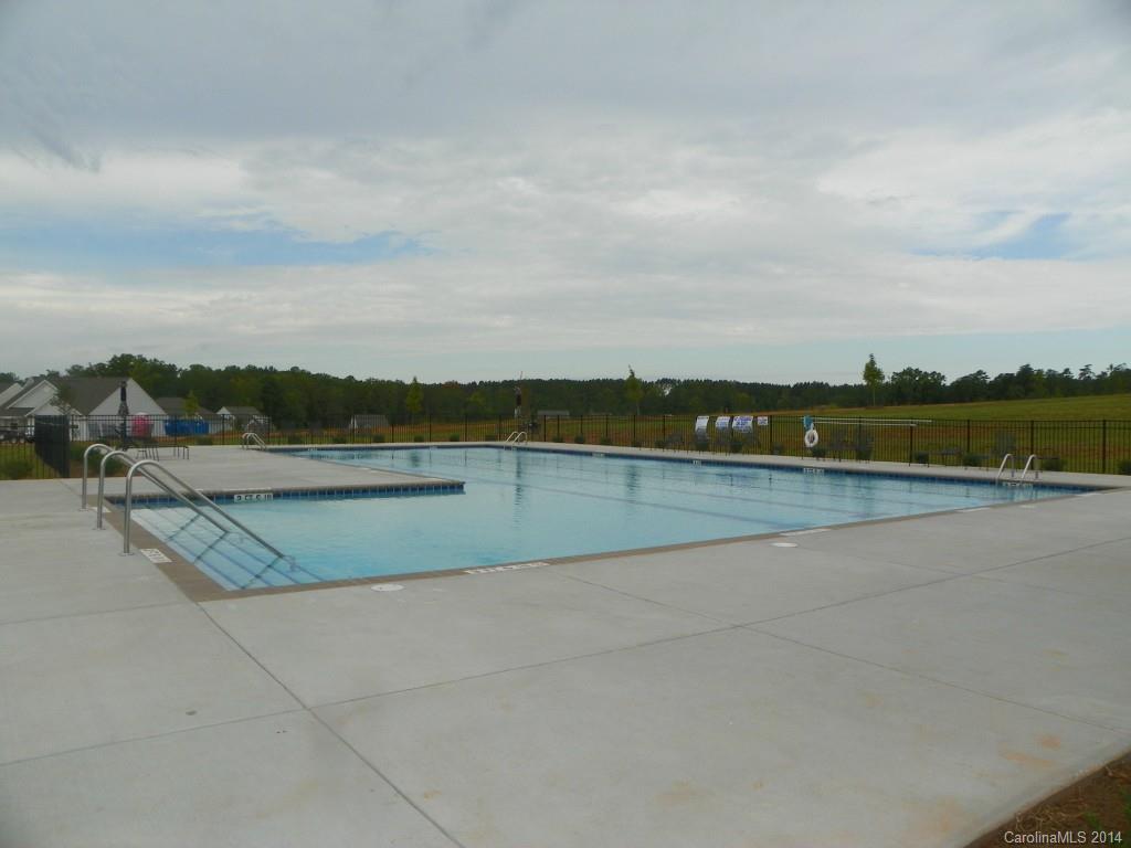 Edgewater - Land