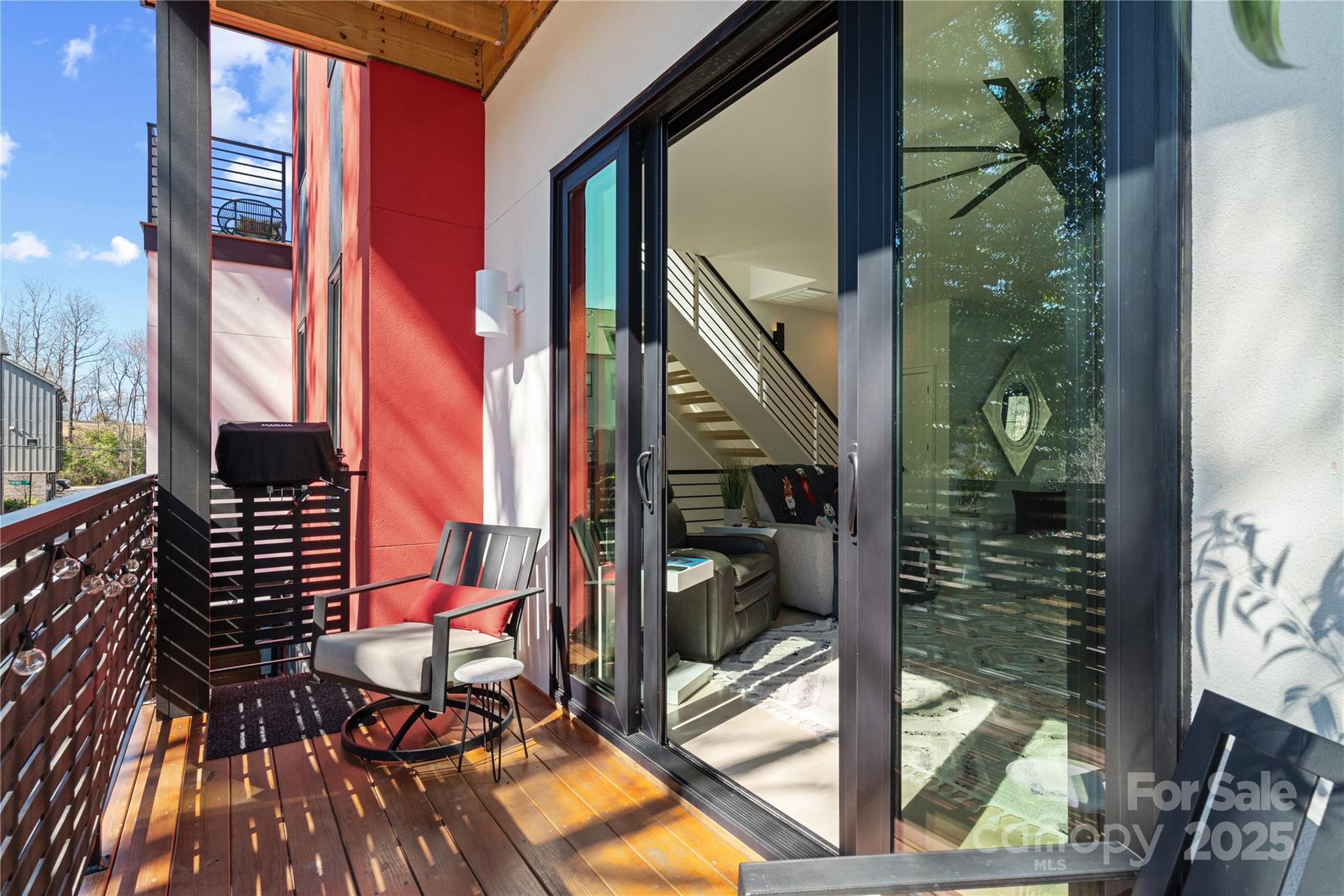 Lux Noda - Residential