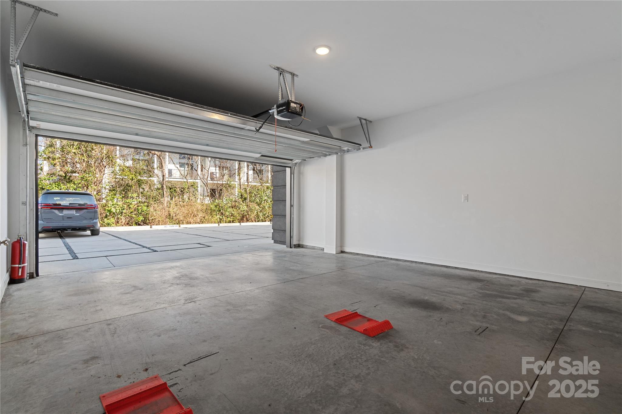 Lux Noda - Residential