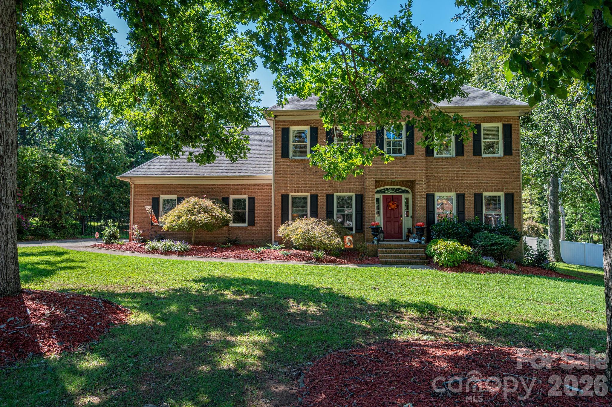 Crown Creek - Residential