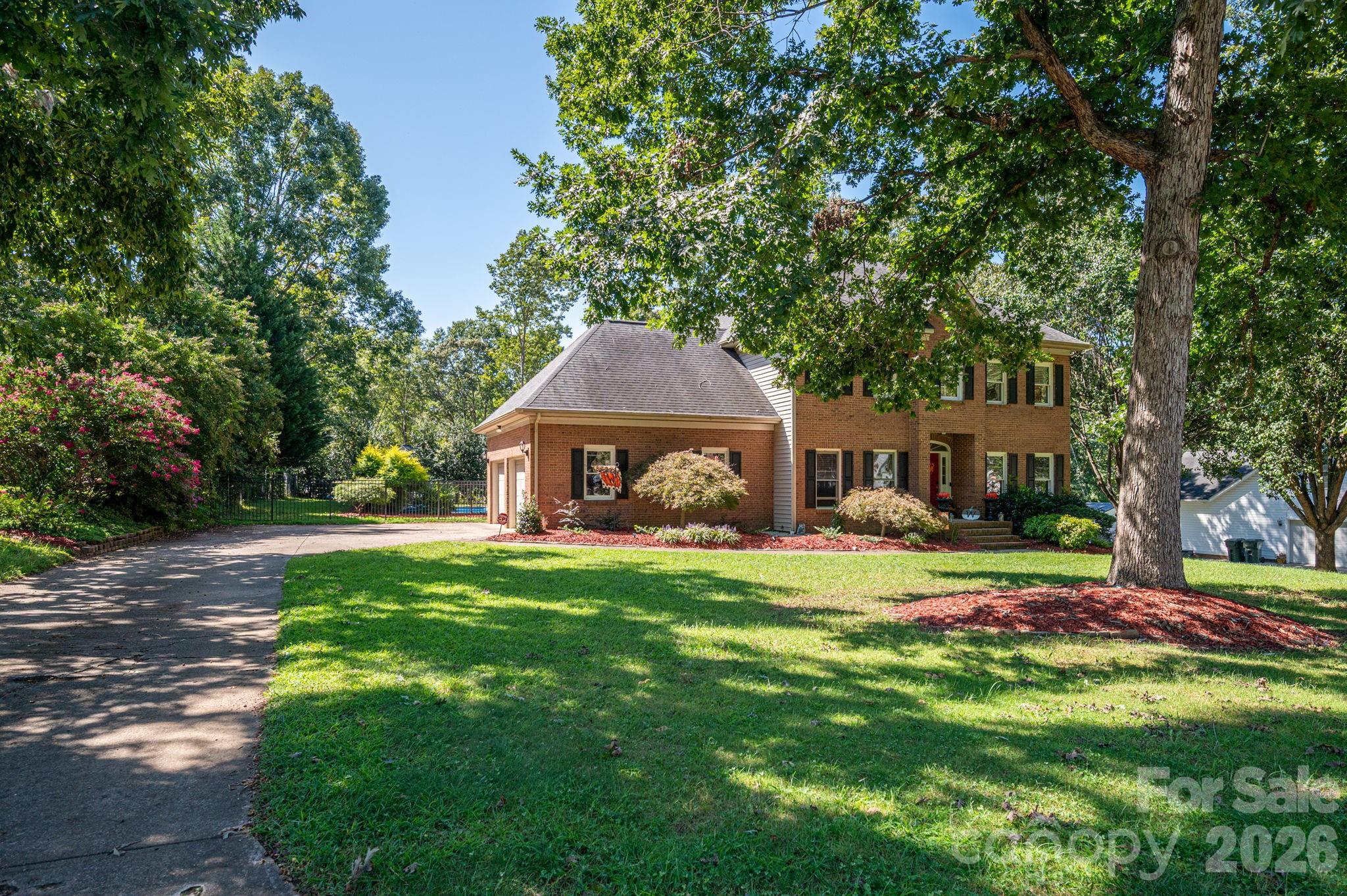 Crown Creek - Residential