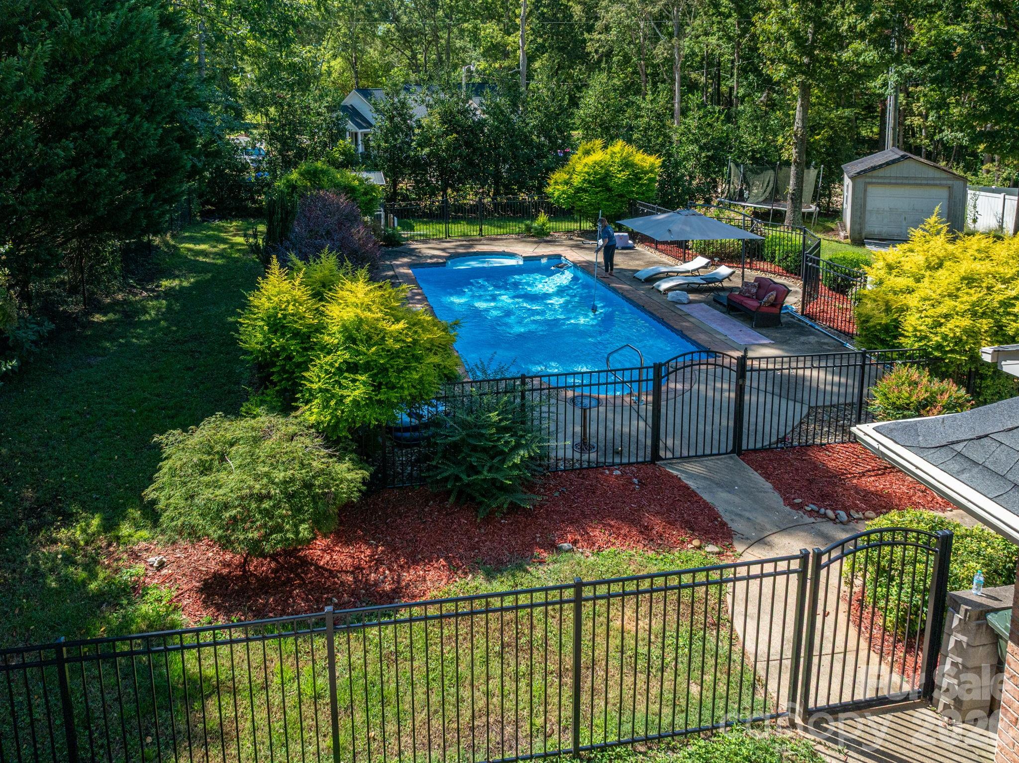 Crown Creek - Residential