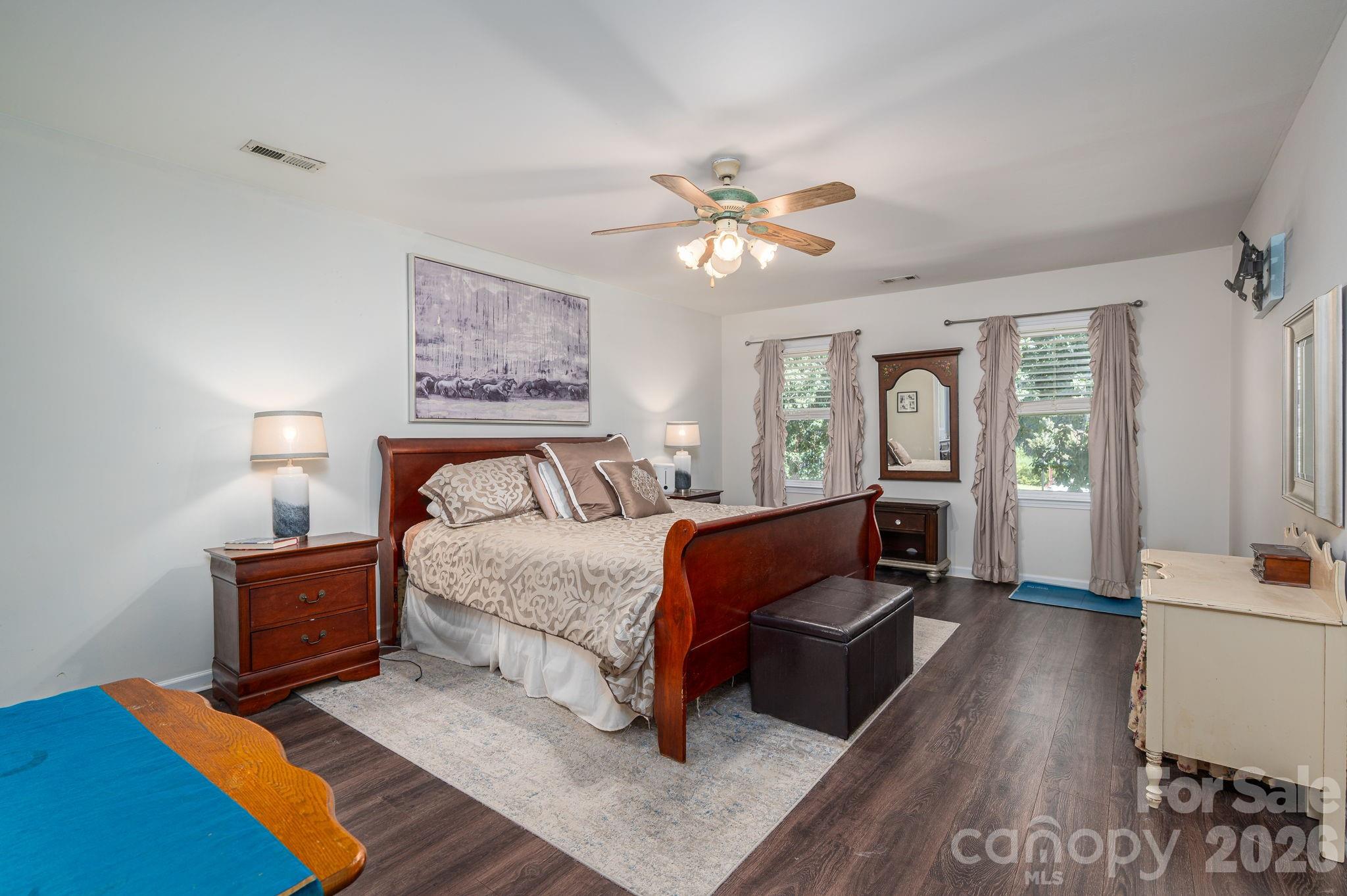 Crown Creek - Residential