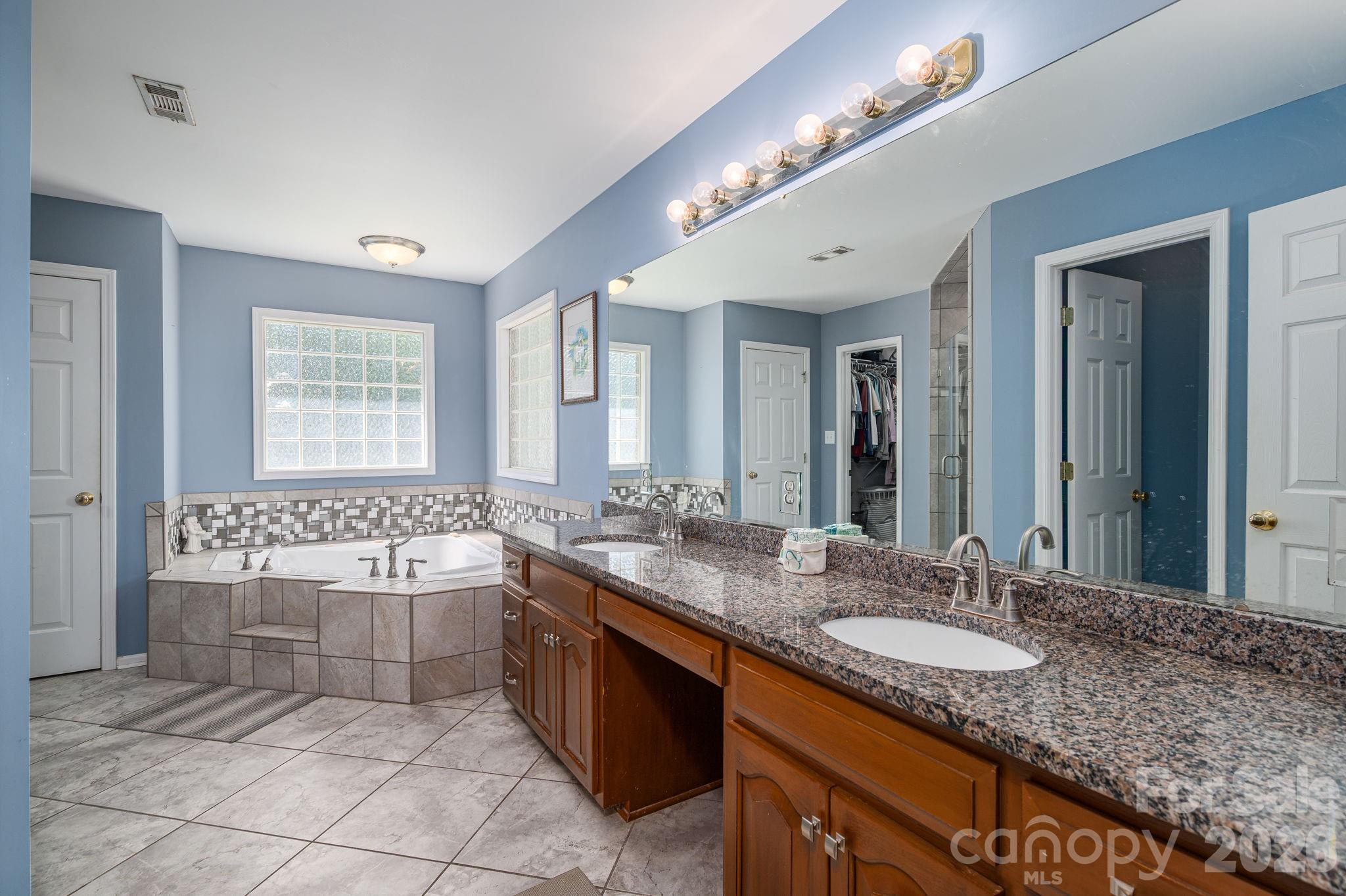 Crown Creek - Residential