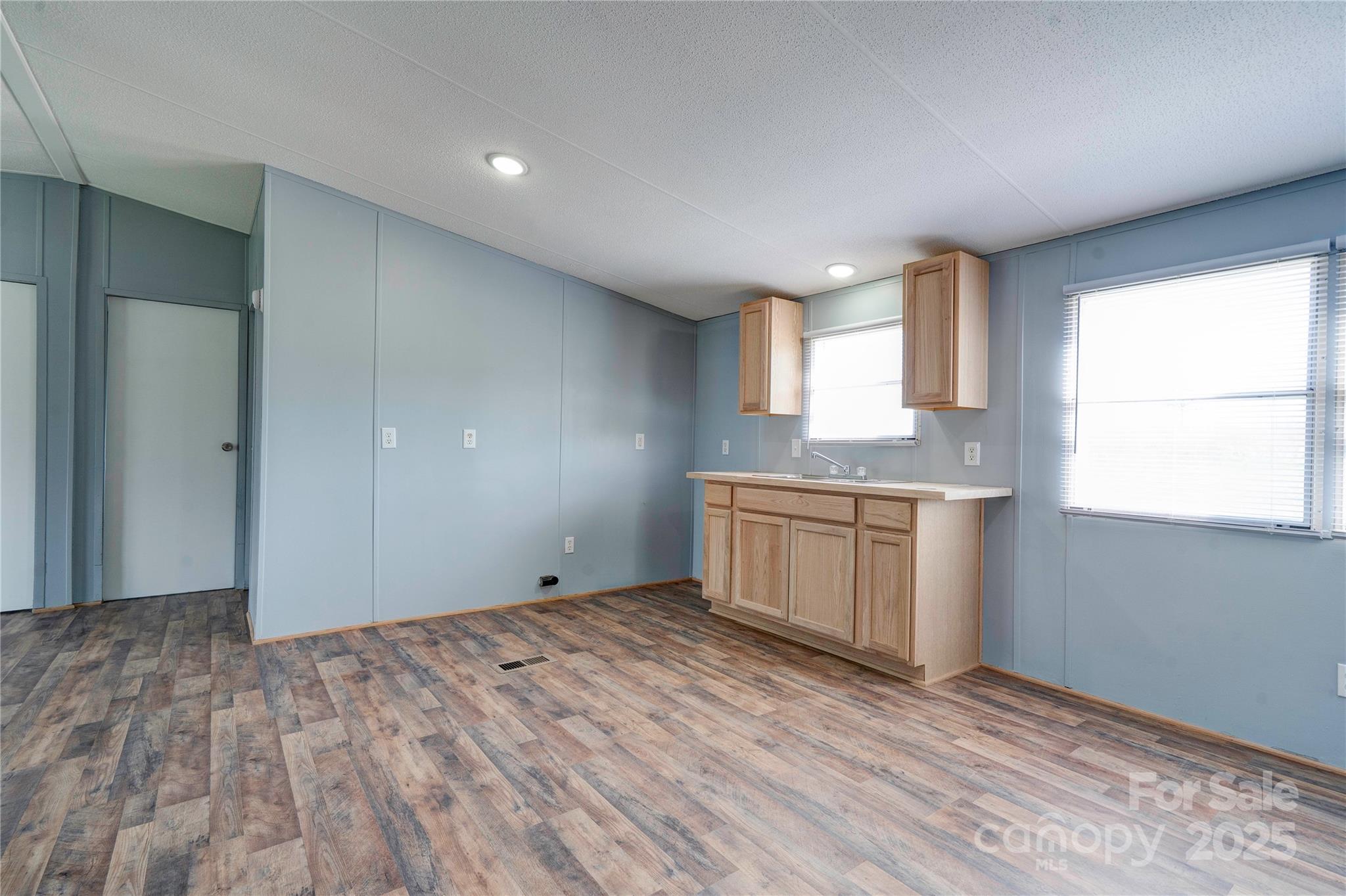 Deer Meadow - Residential