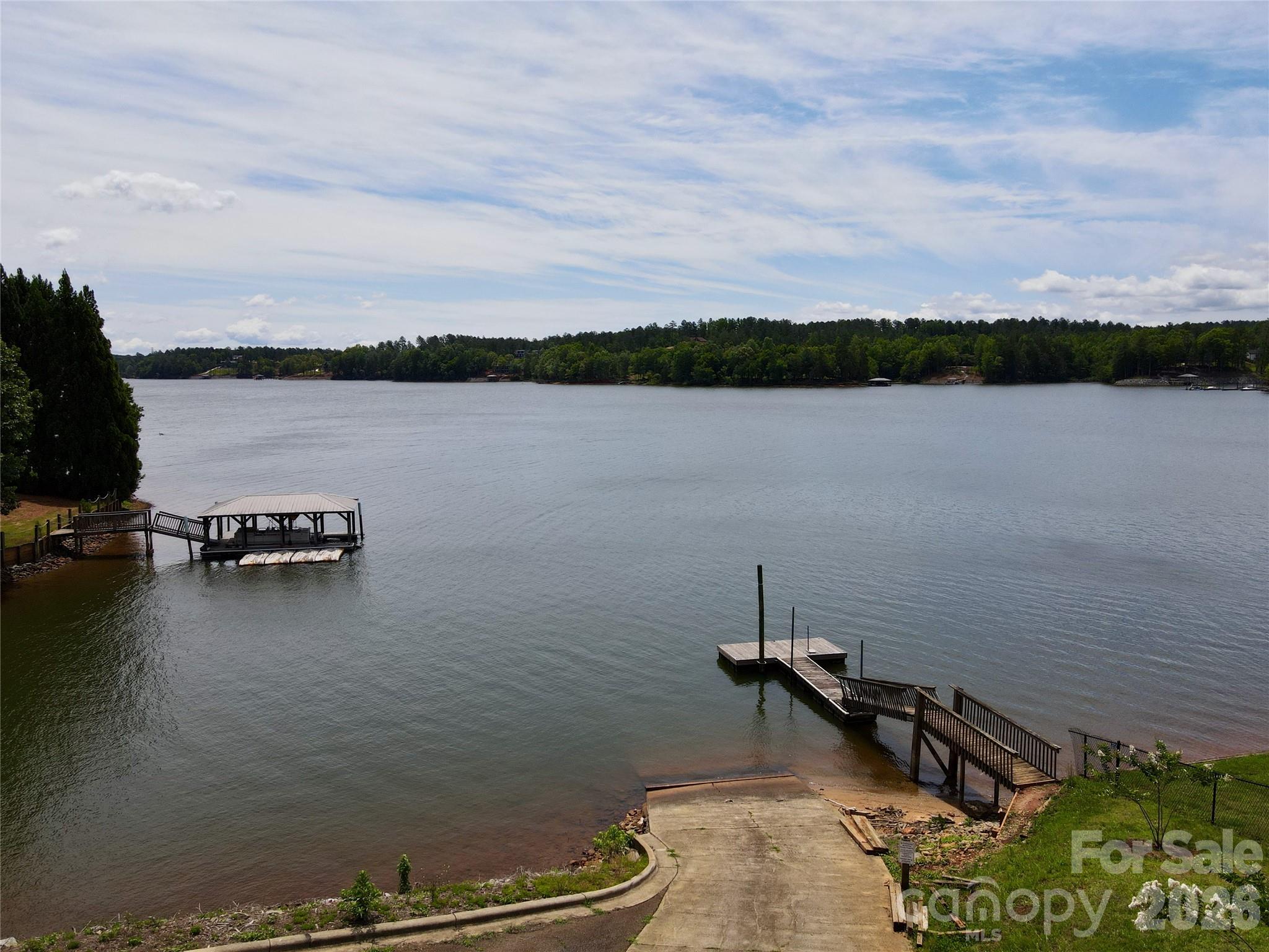 Hayes Mill Landing - Residential