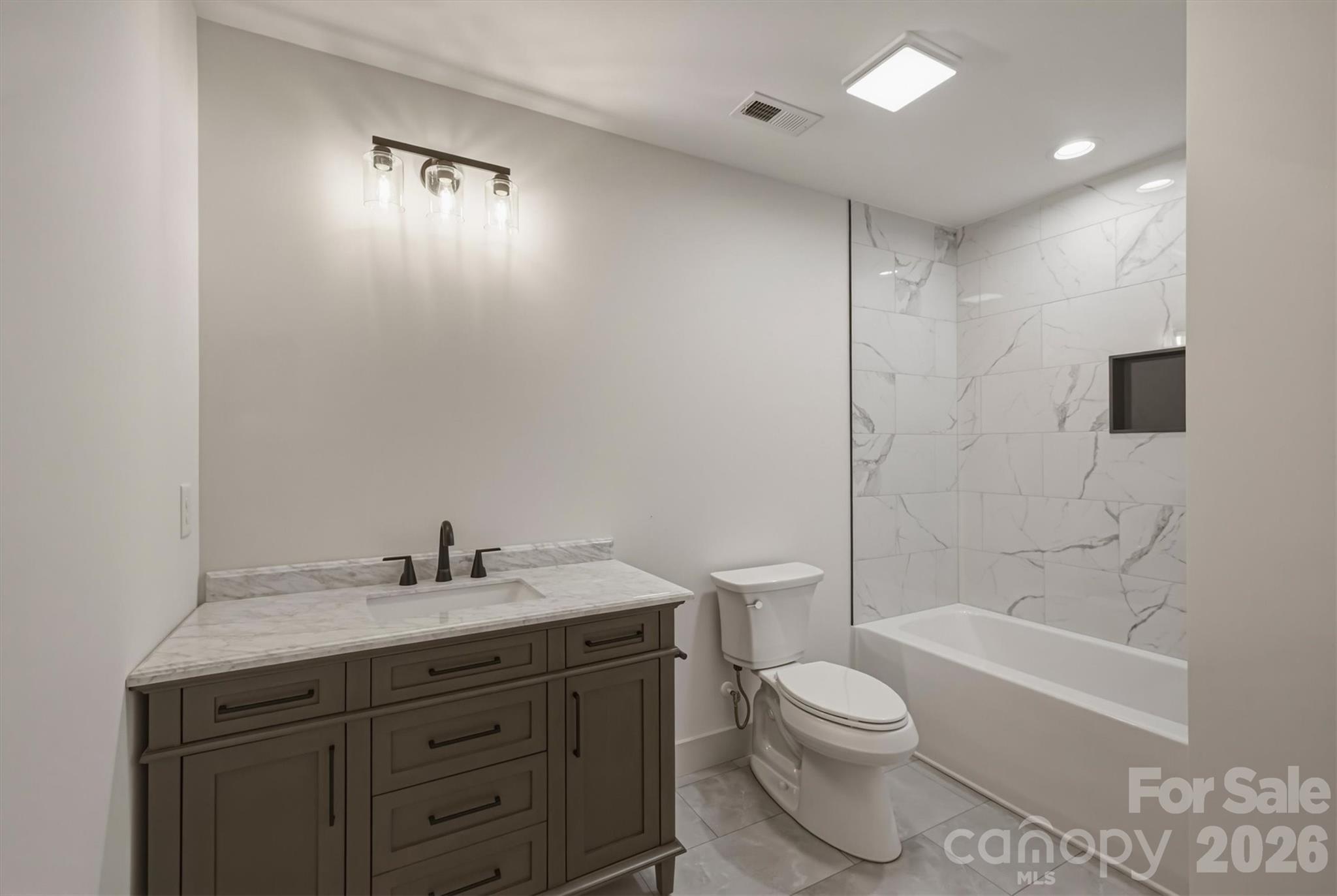 Hayes Mill Landing - Residential