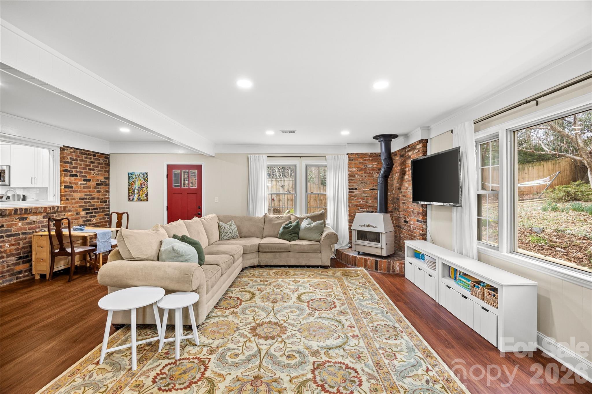 Starmount - Residential