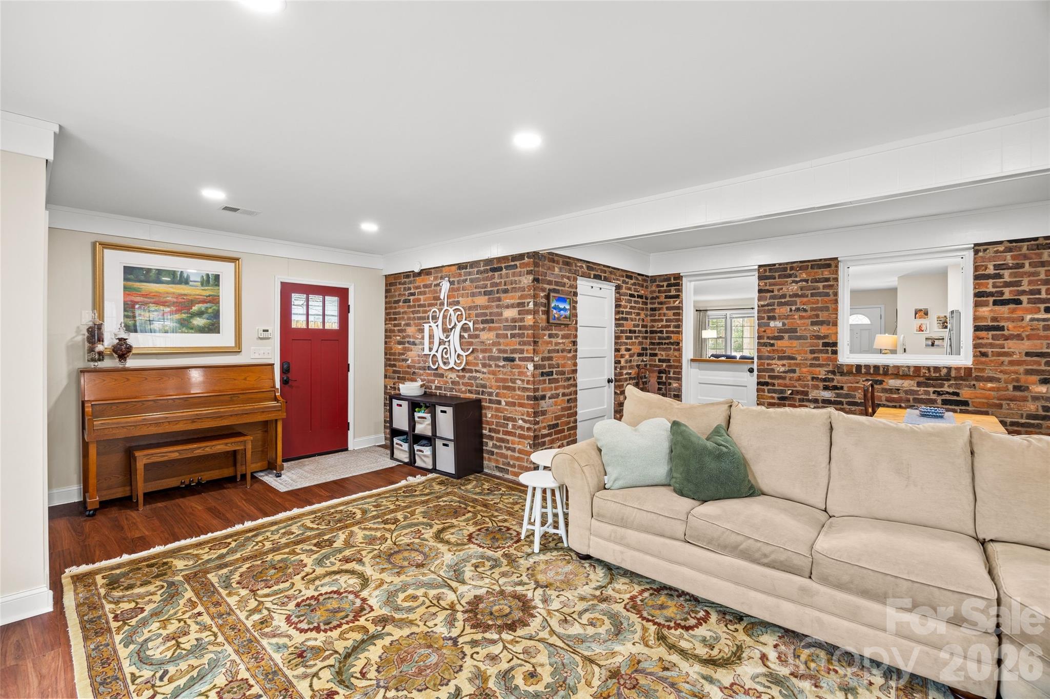 Starmount - Residential