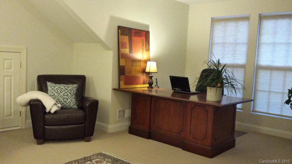 Tega Cay - Residential