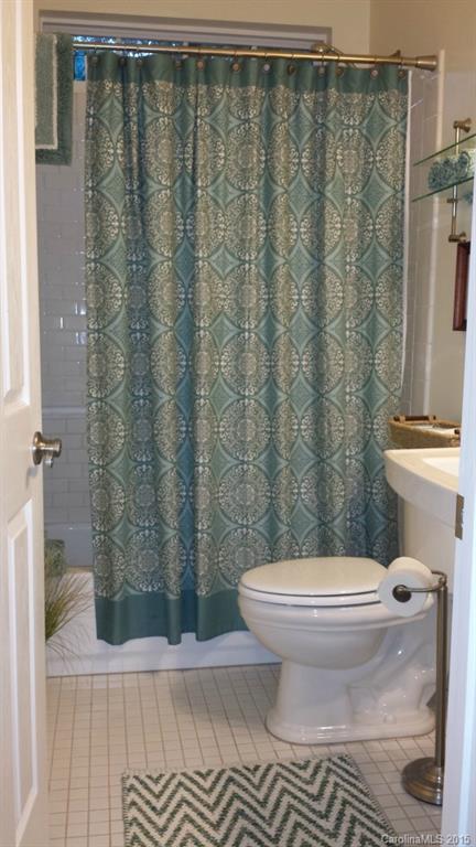 Tega Cay - Residential