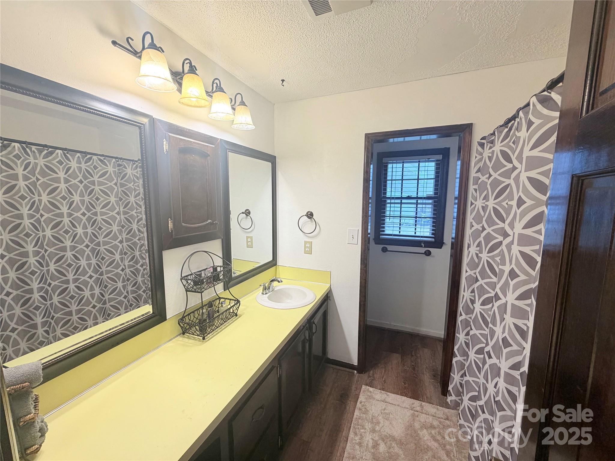 Linwood - Residential