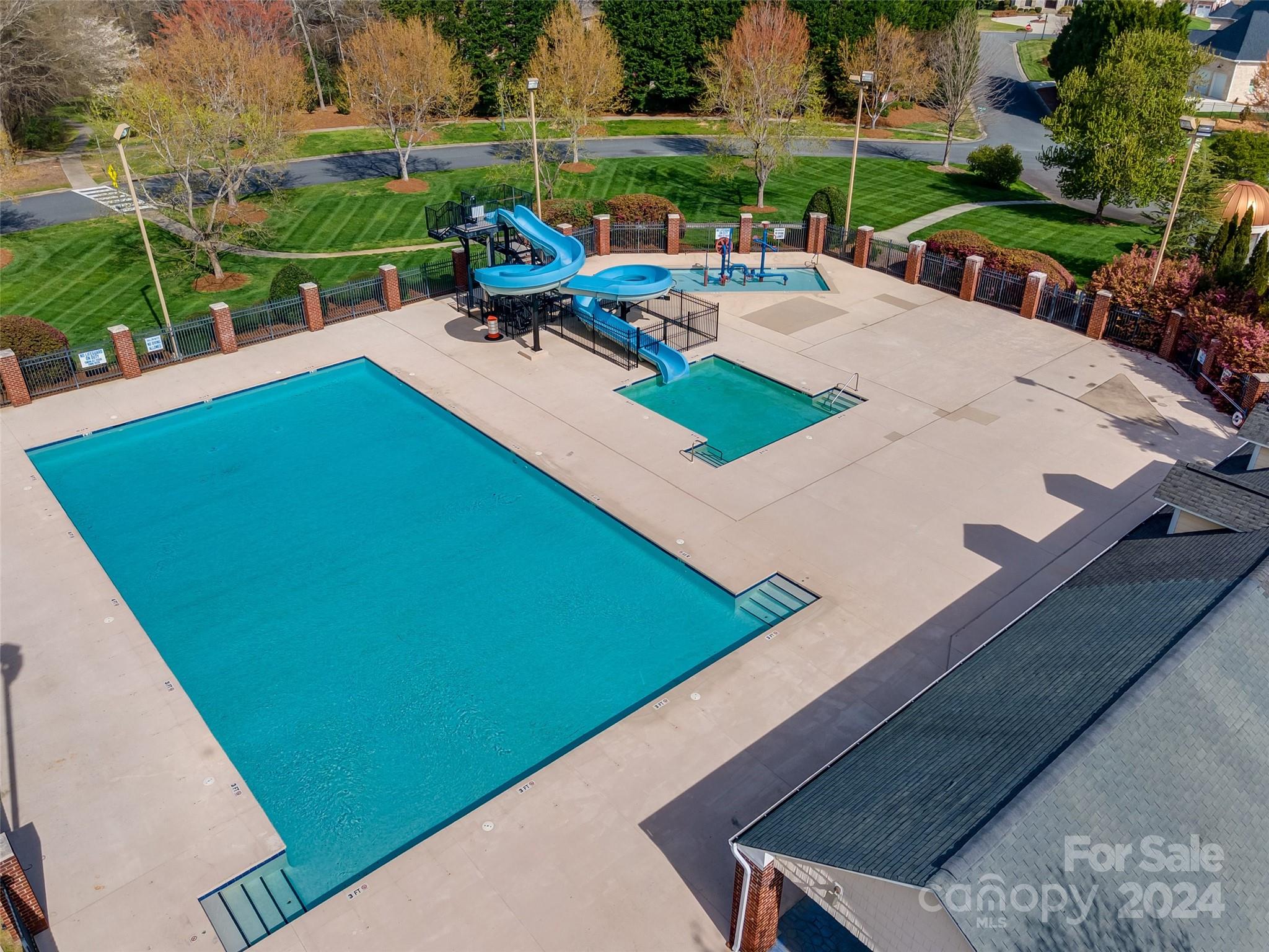 Laurel Creek - Residential