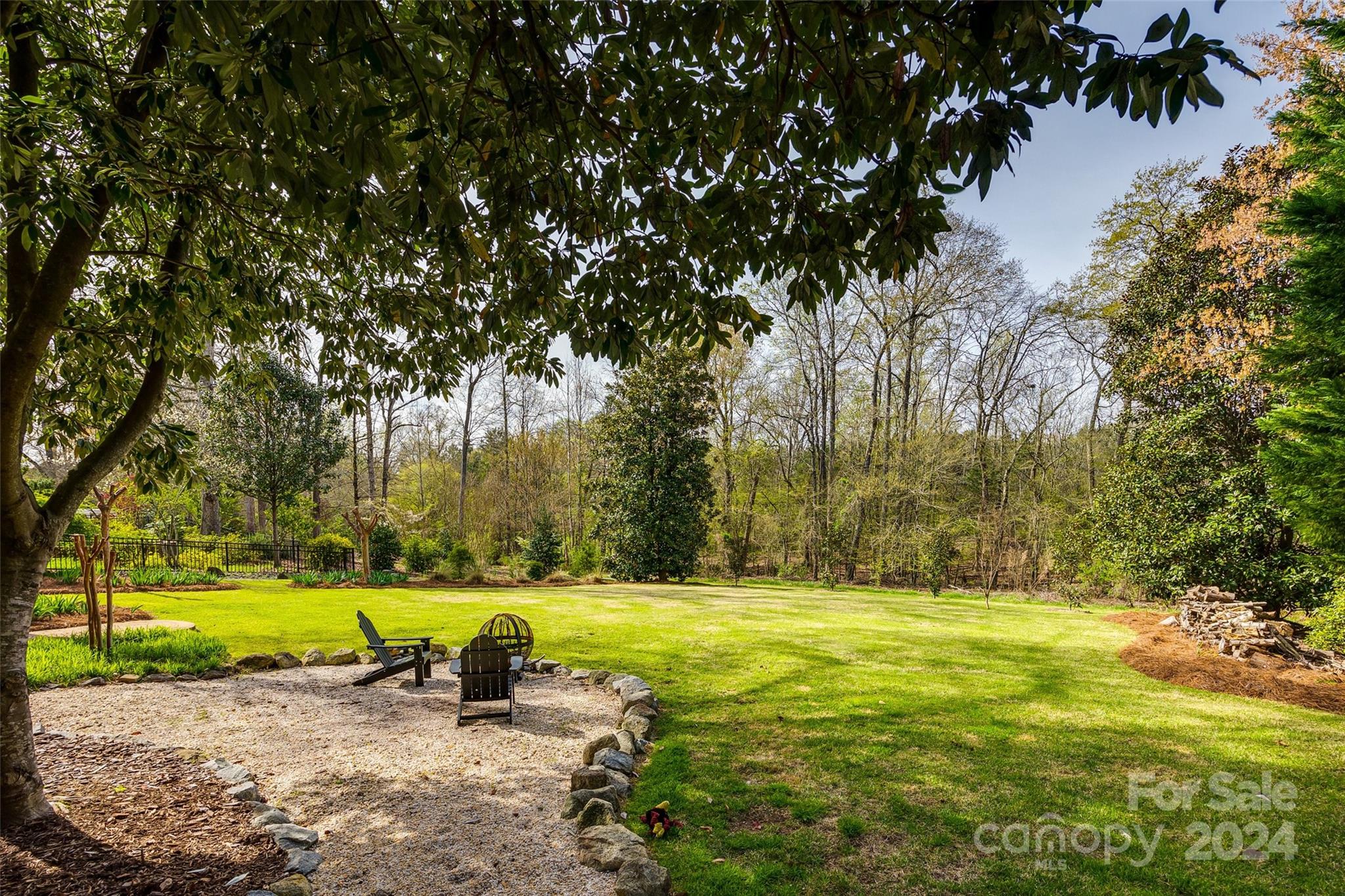 Laurel Creek - Residential