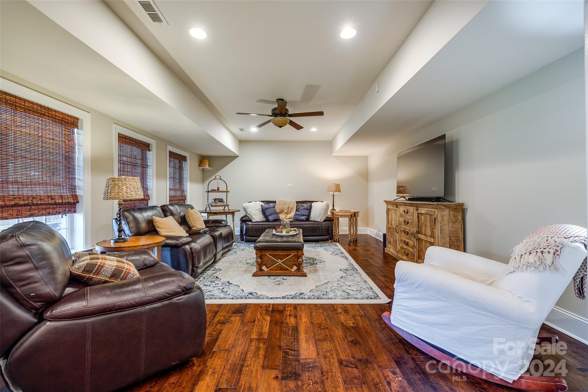 Laurel Creek - Residential