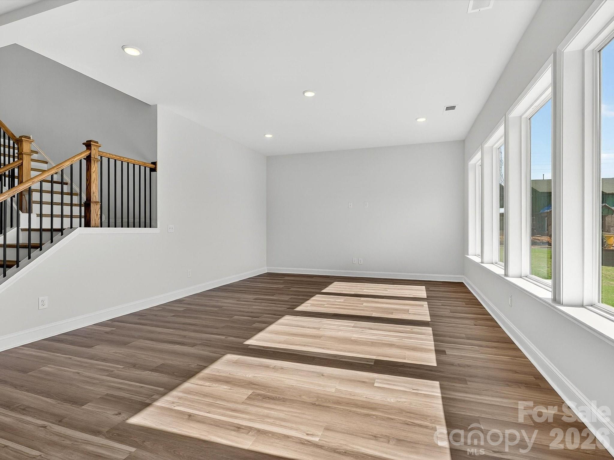 Hardy Pond - Residential