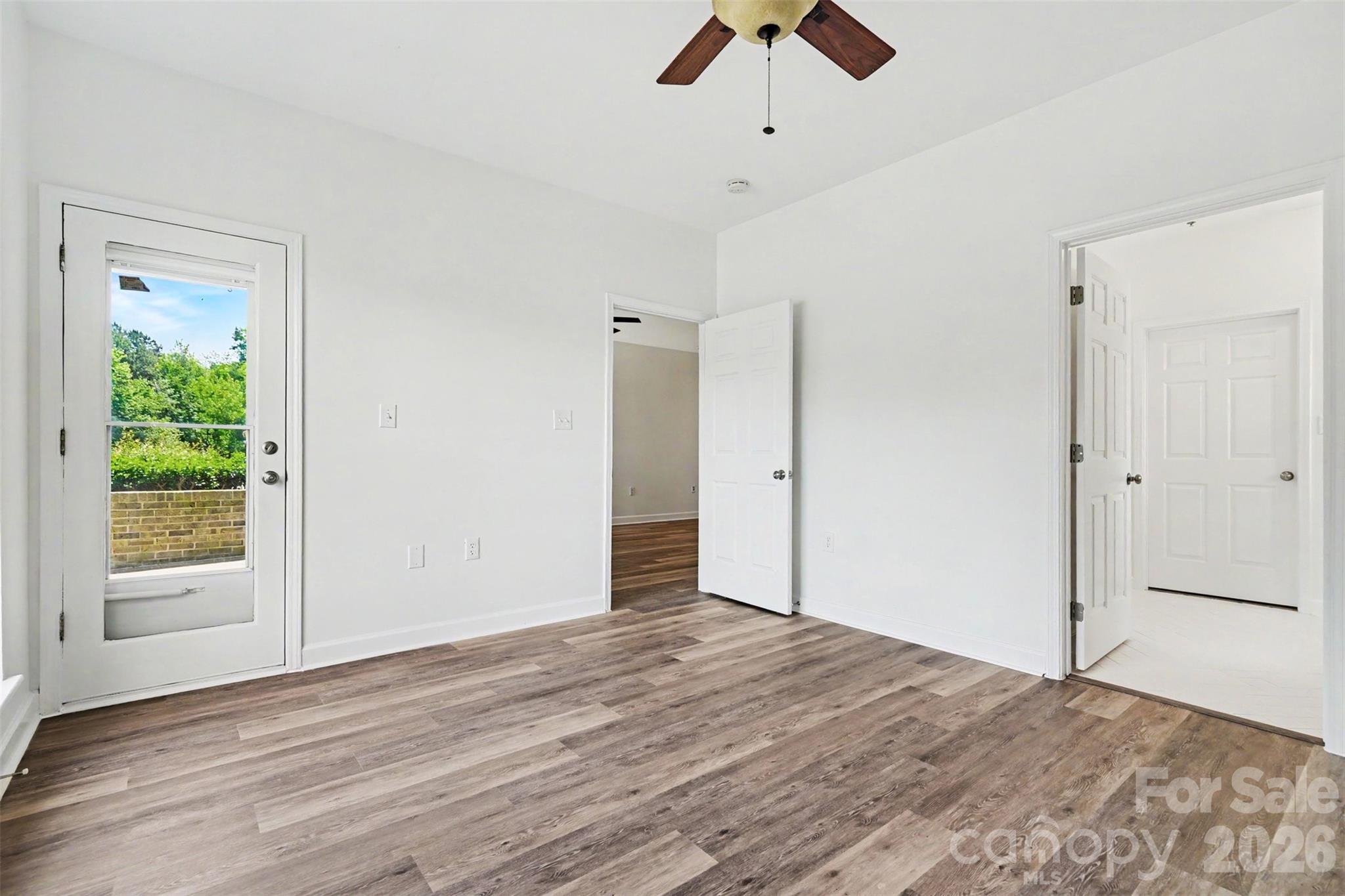 Pier 33 - Residential