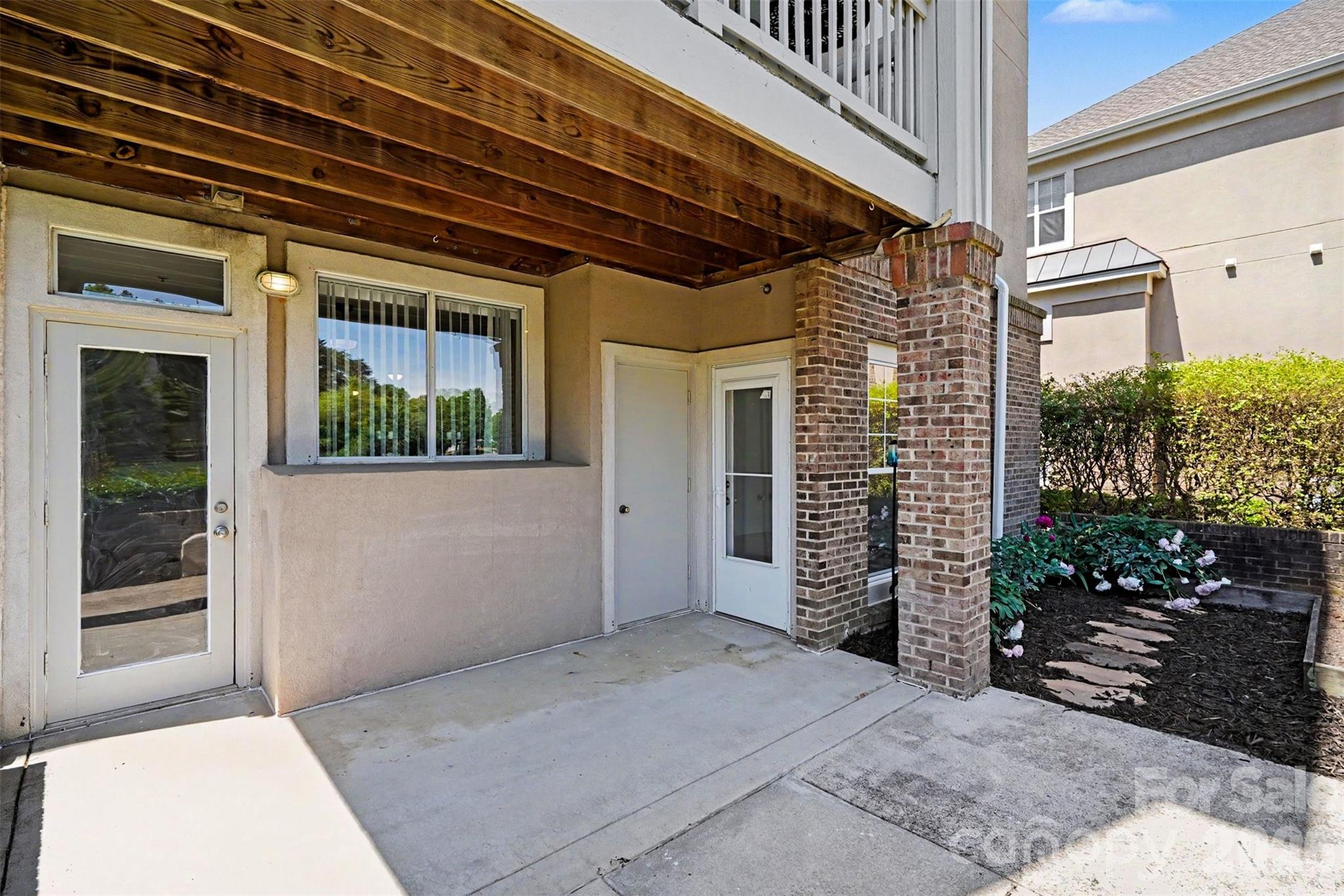 Pier 33 - Residential