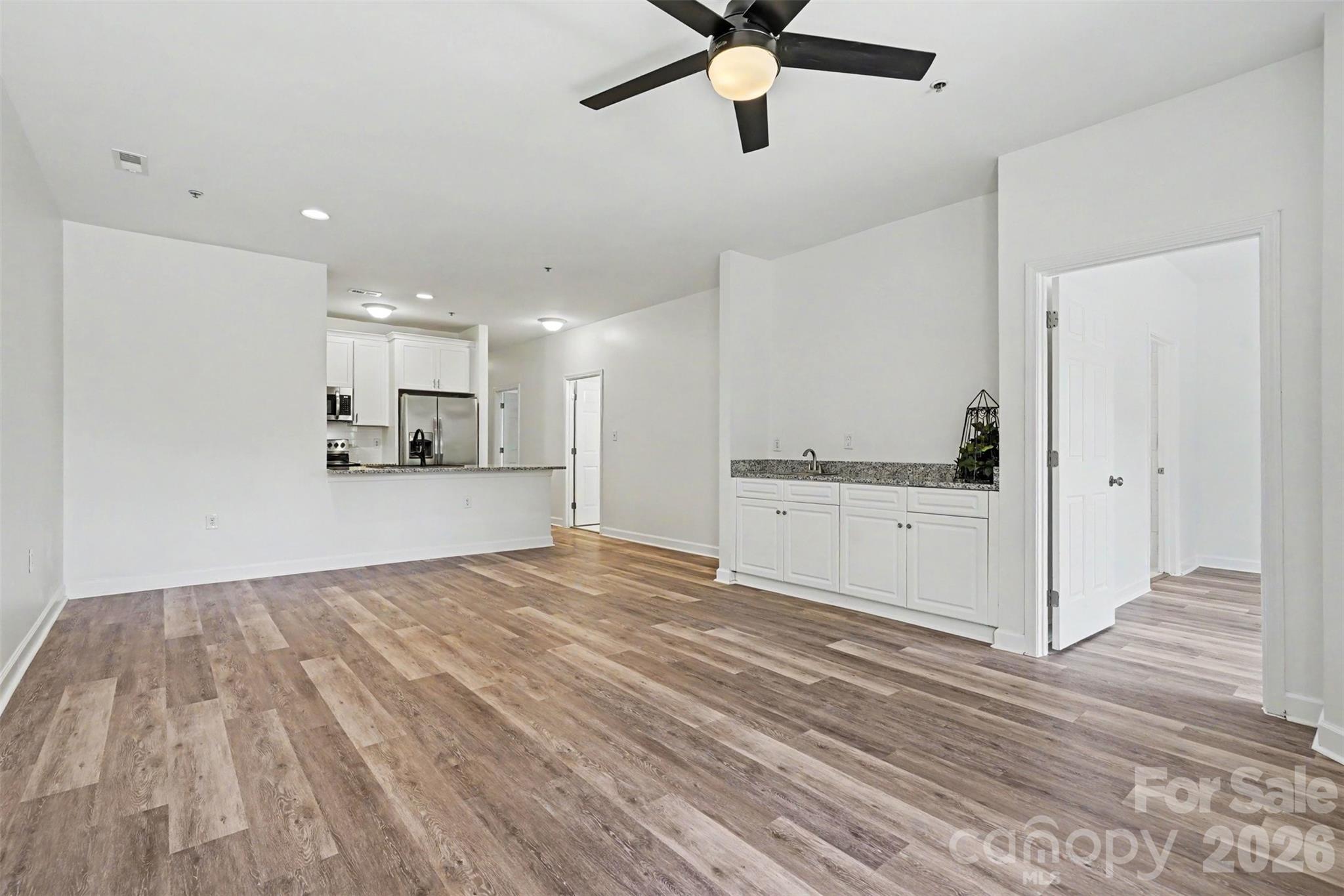 Pier 33 - Residential