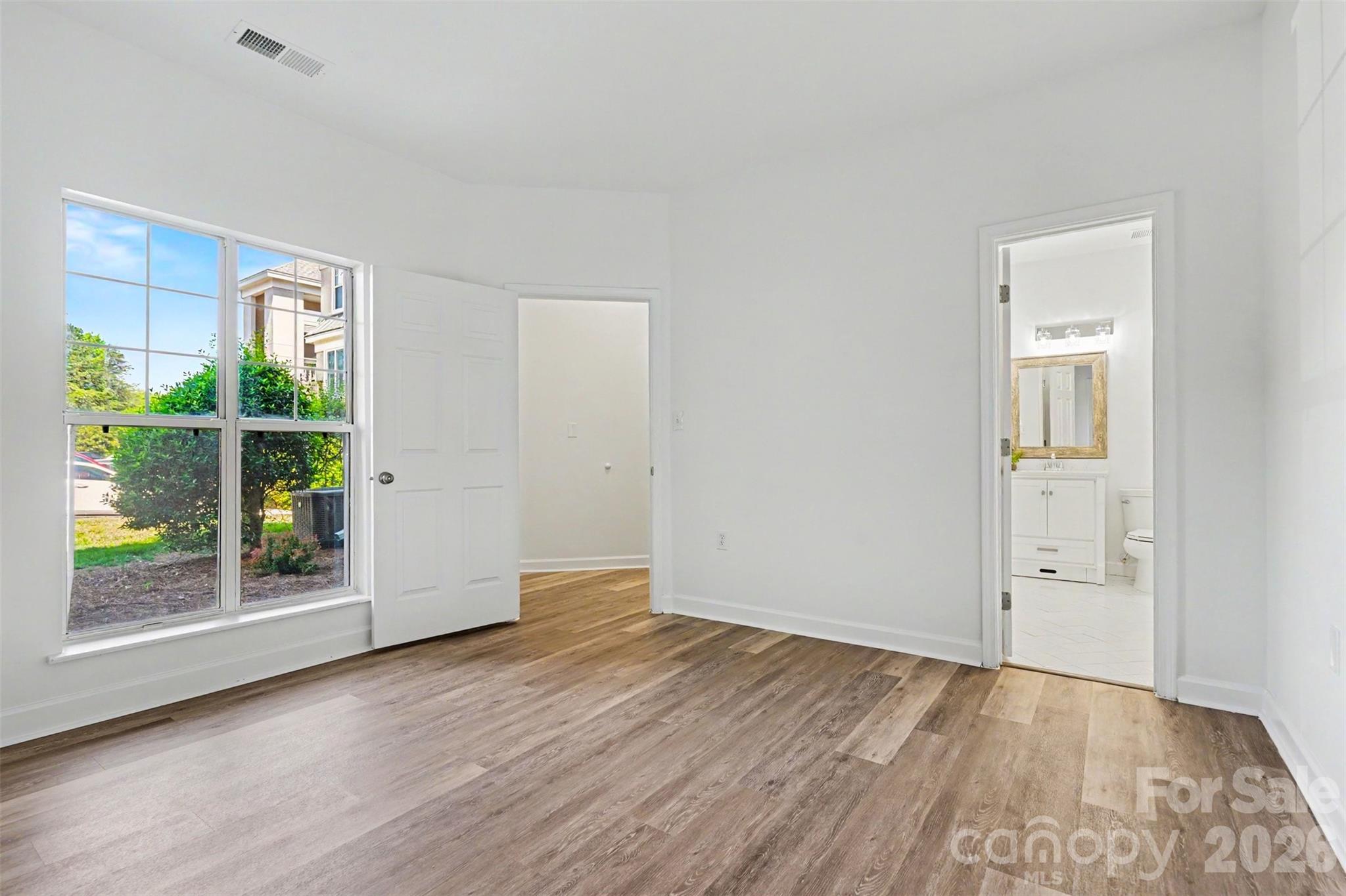 Pier 33 - Residential