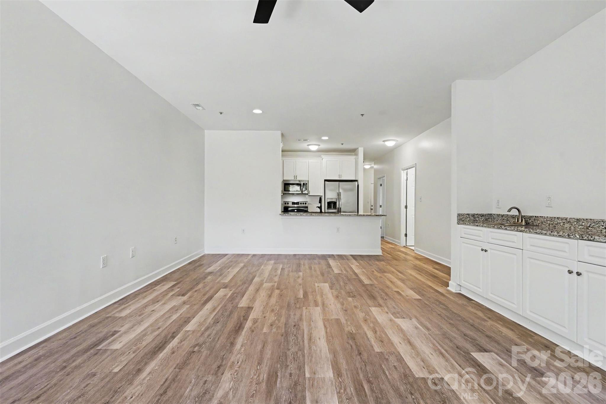 Pier 33 - Residential