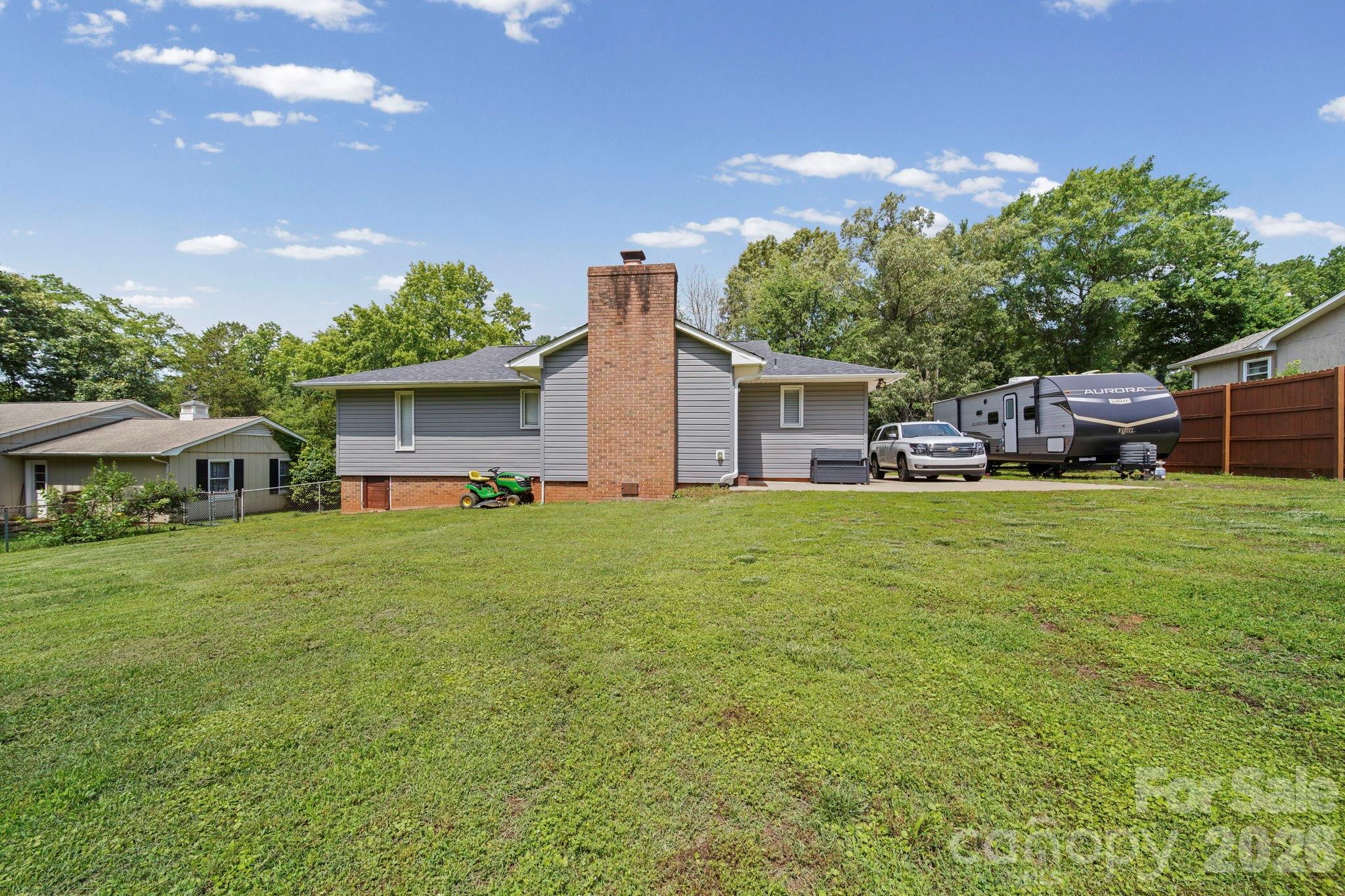 Forest Lakes - Residential