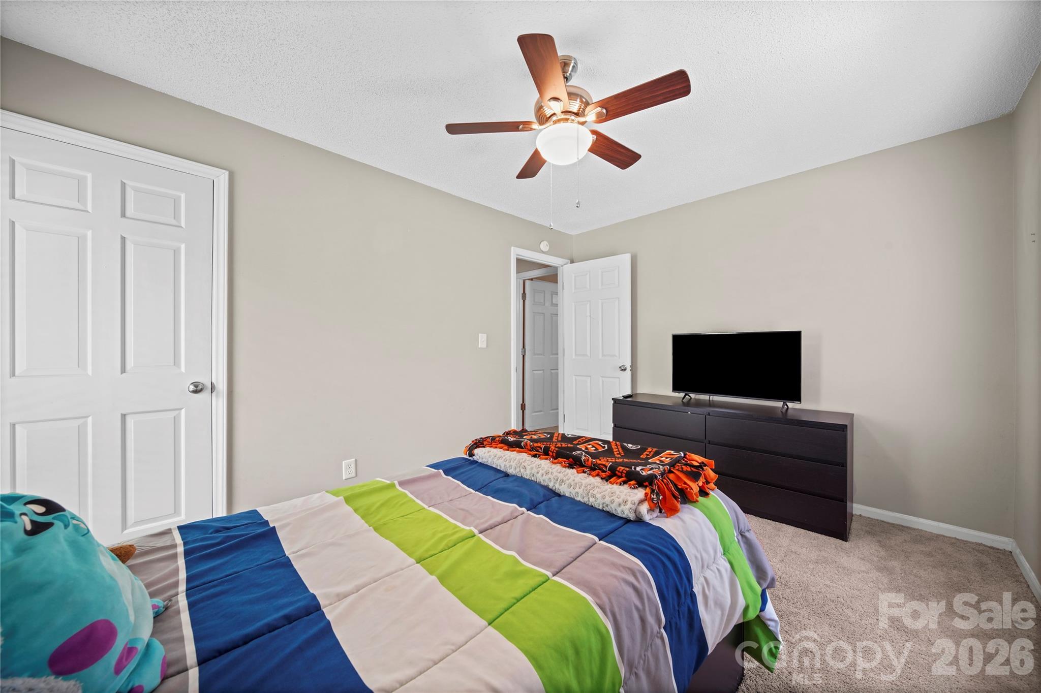 Forest Lakes - Residential