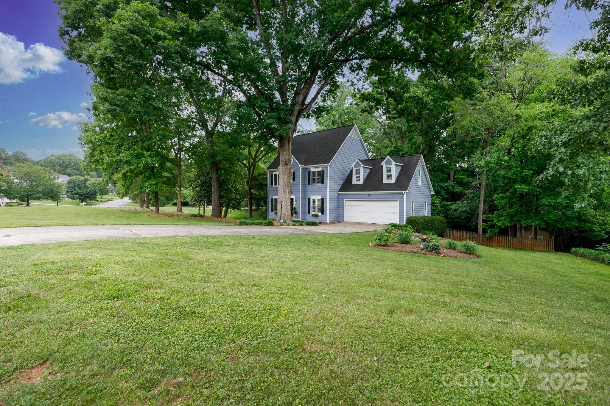 POINT CROSSING - Residential
