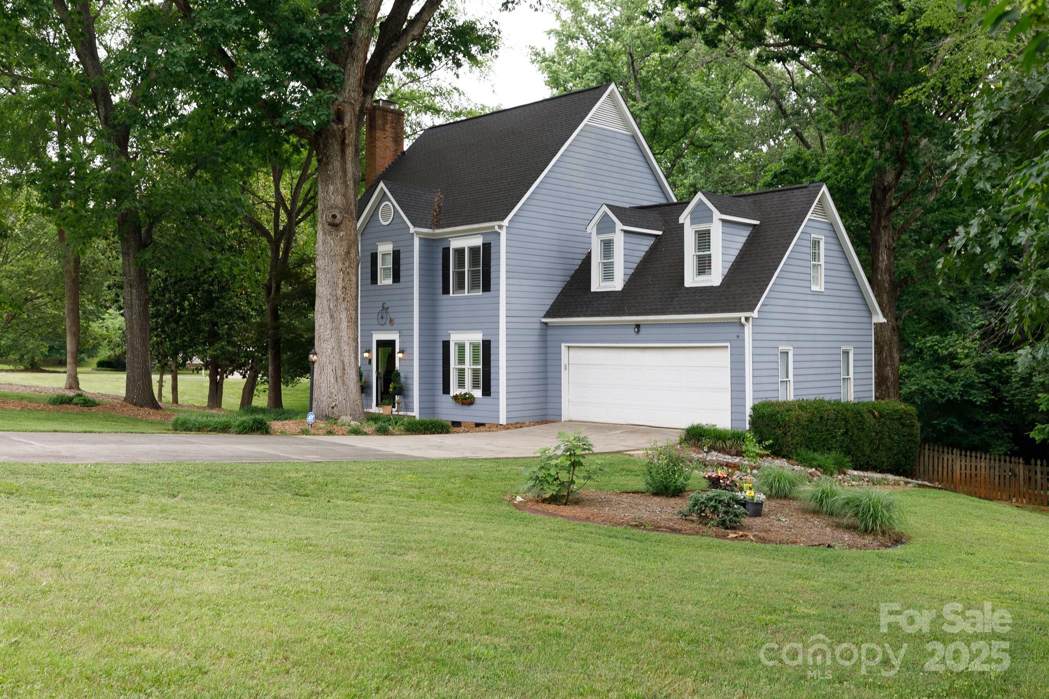 POINT CROSSING - Residential