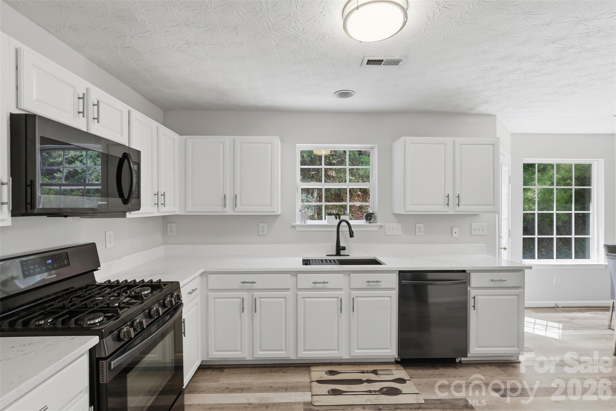 Eagle Ridge - Residential