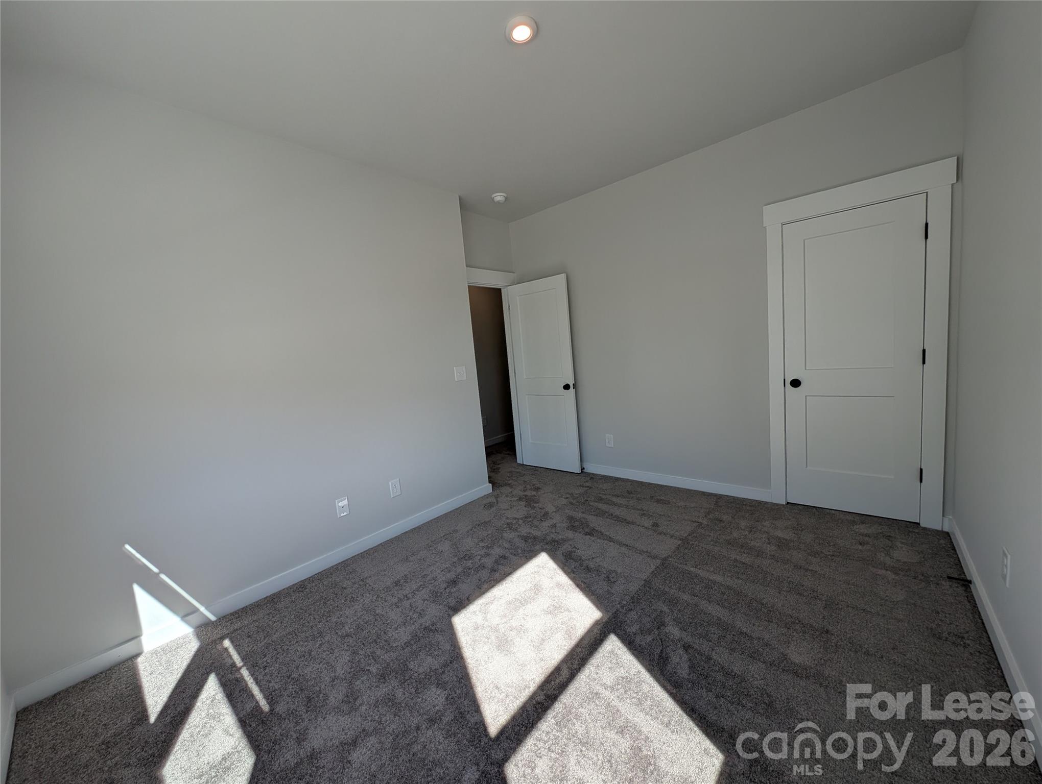 Griffith Lakes - Residential Lease