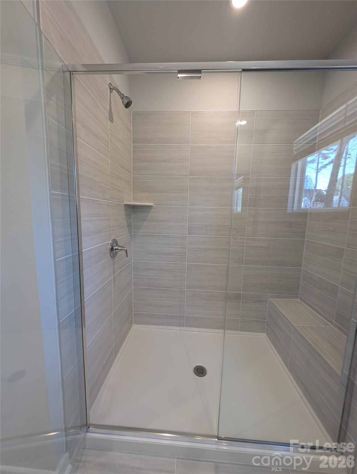 Griffith Lakes - Residential Lease