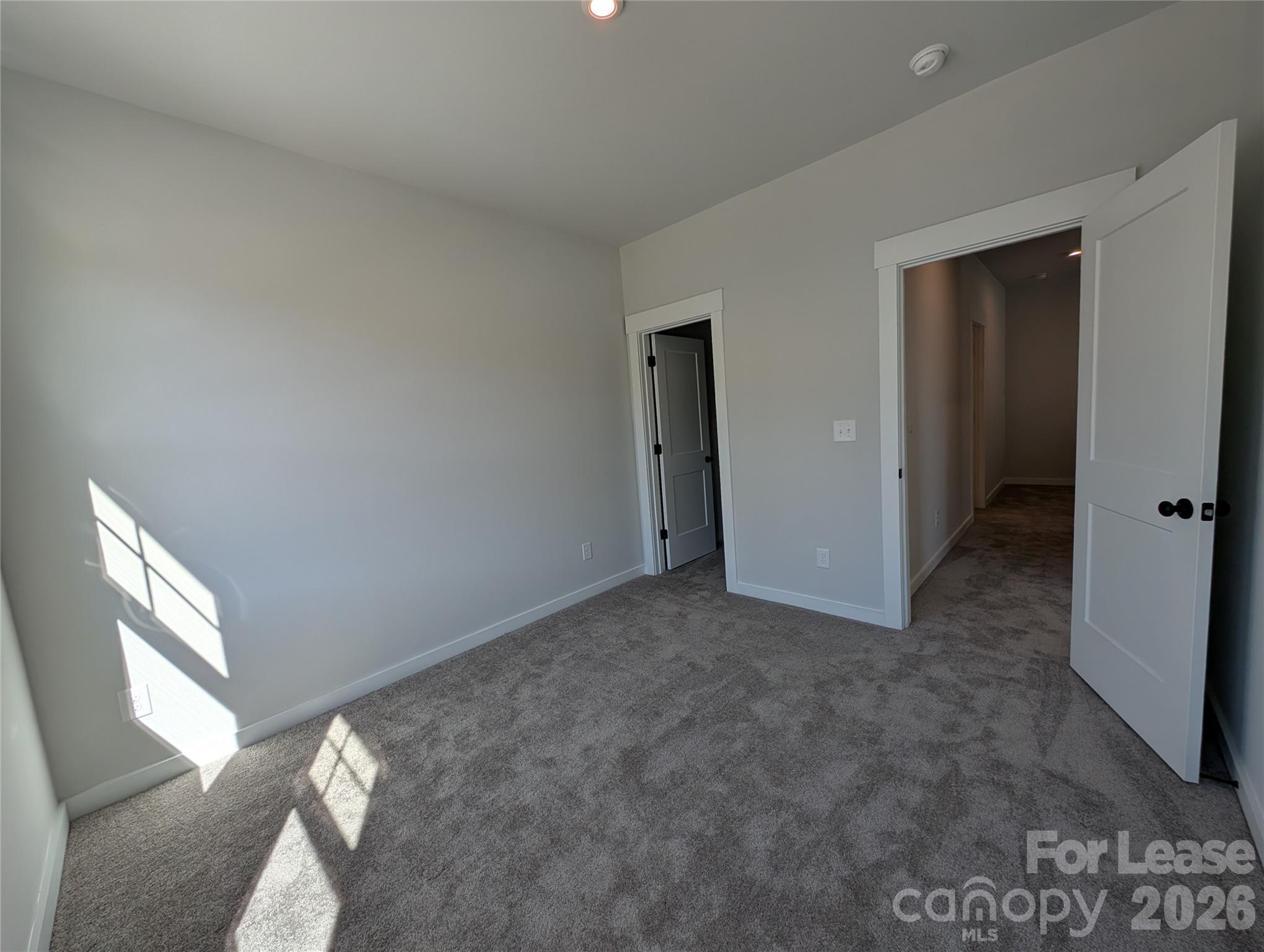 Griffith Lakes - Residential Lease
