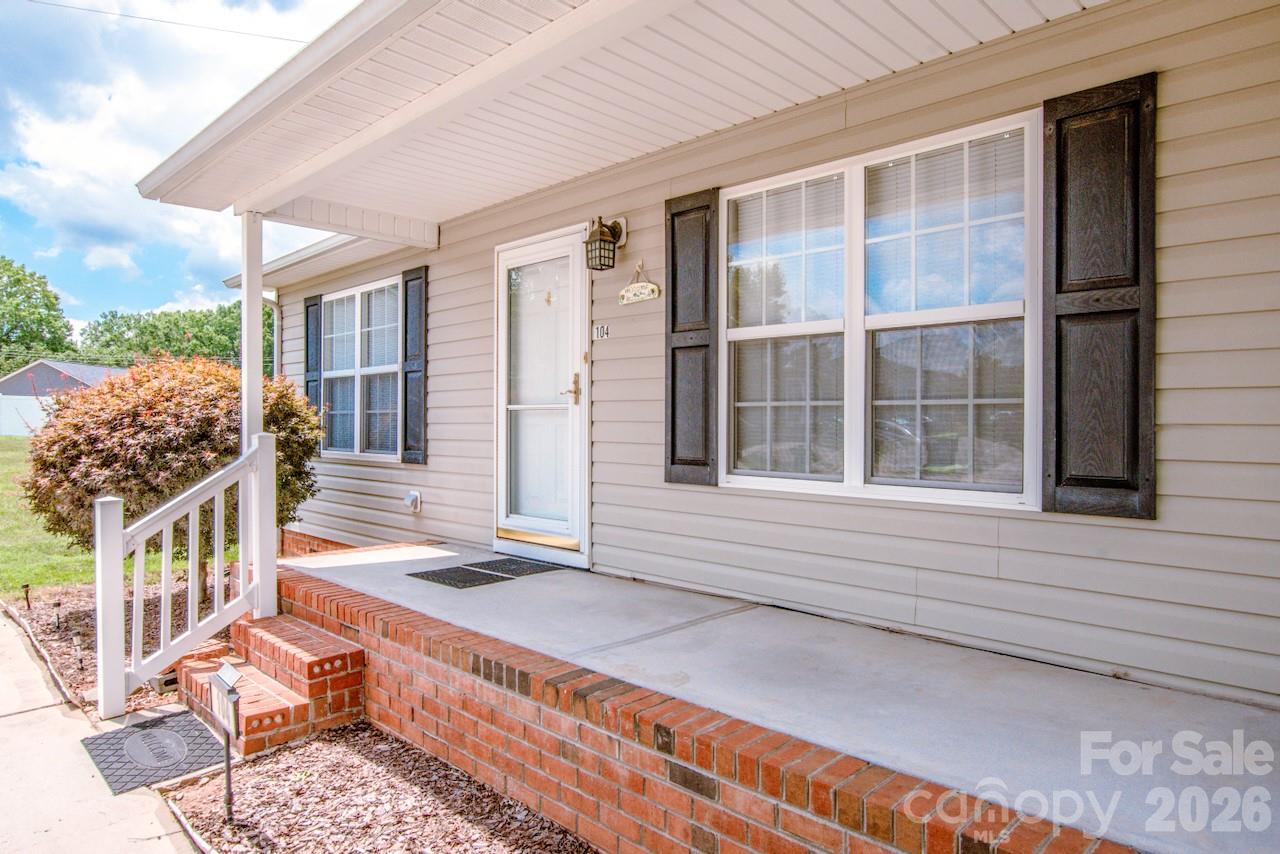 Alexander Place - Residential