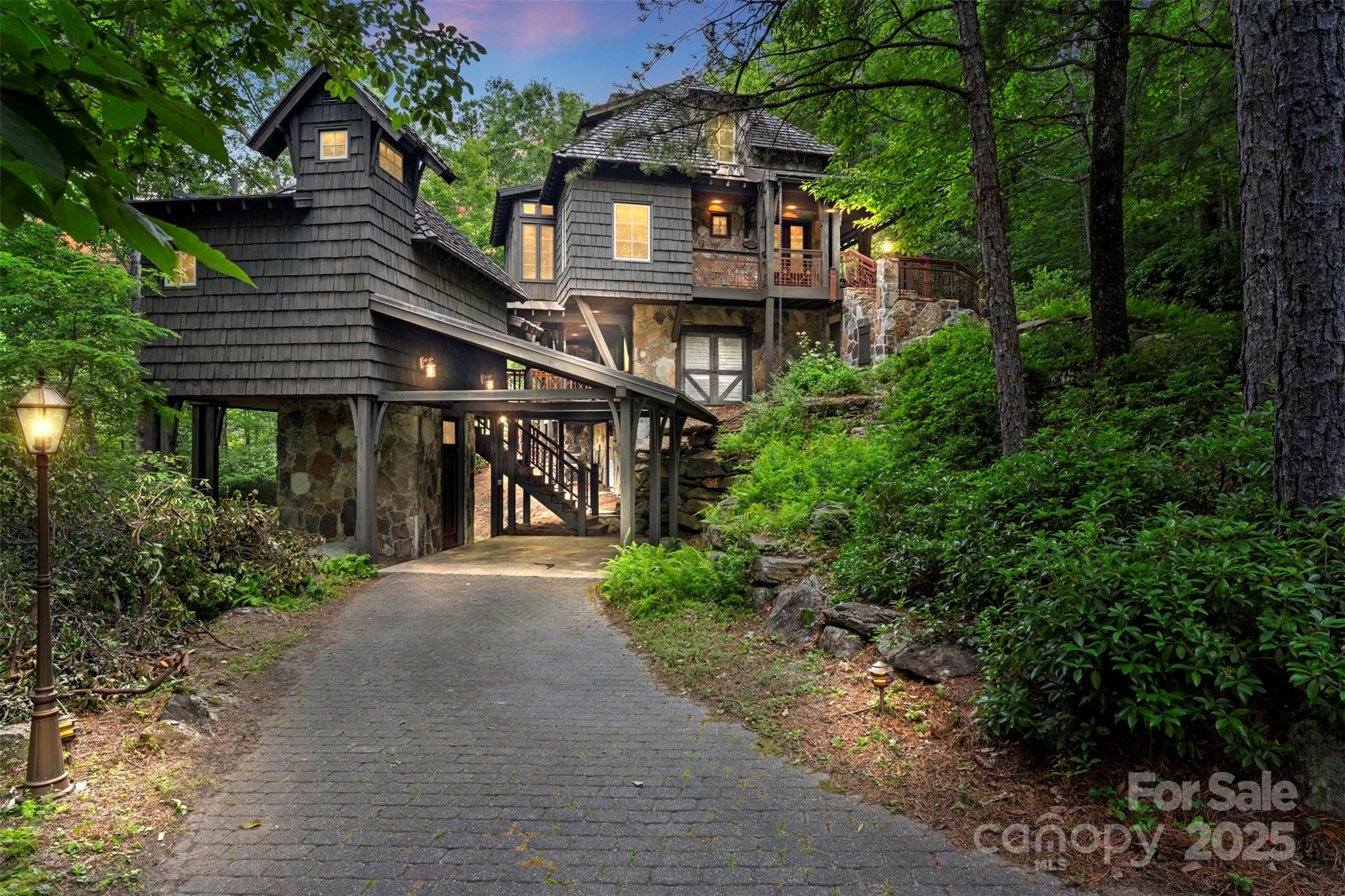 Cliff Ridge Colony - Residential