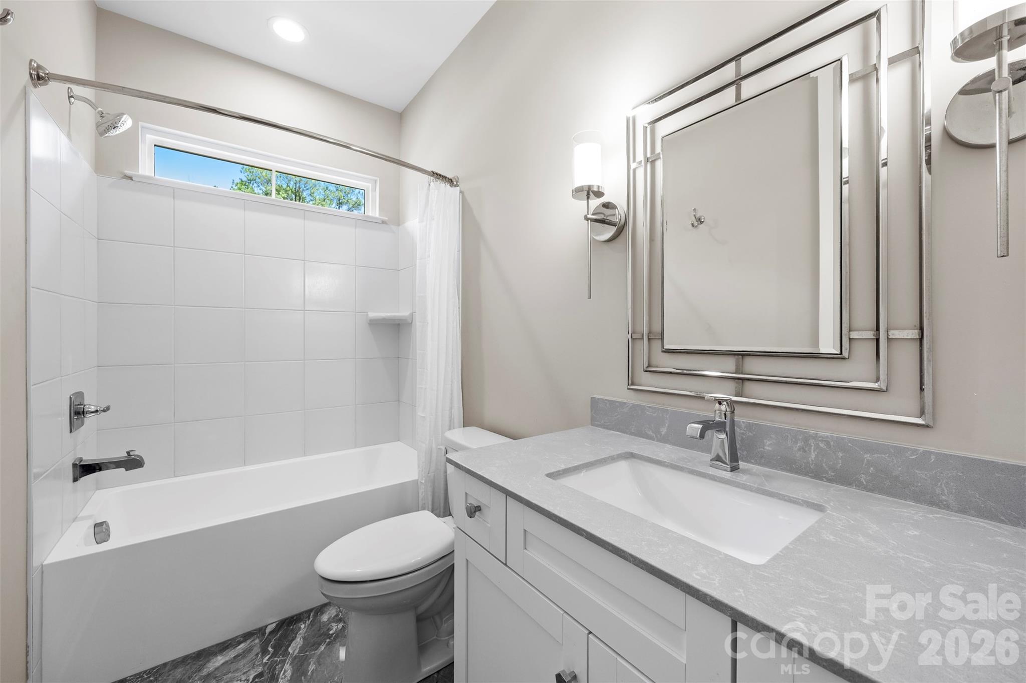 Riverchase Estates - Residential