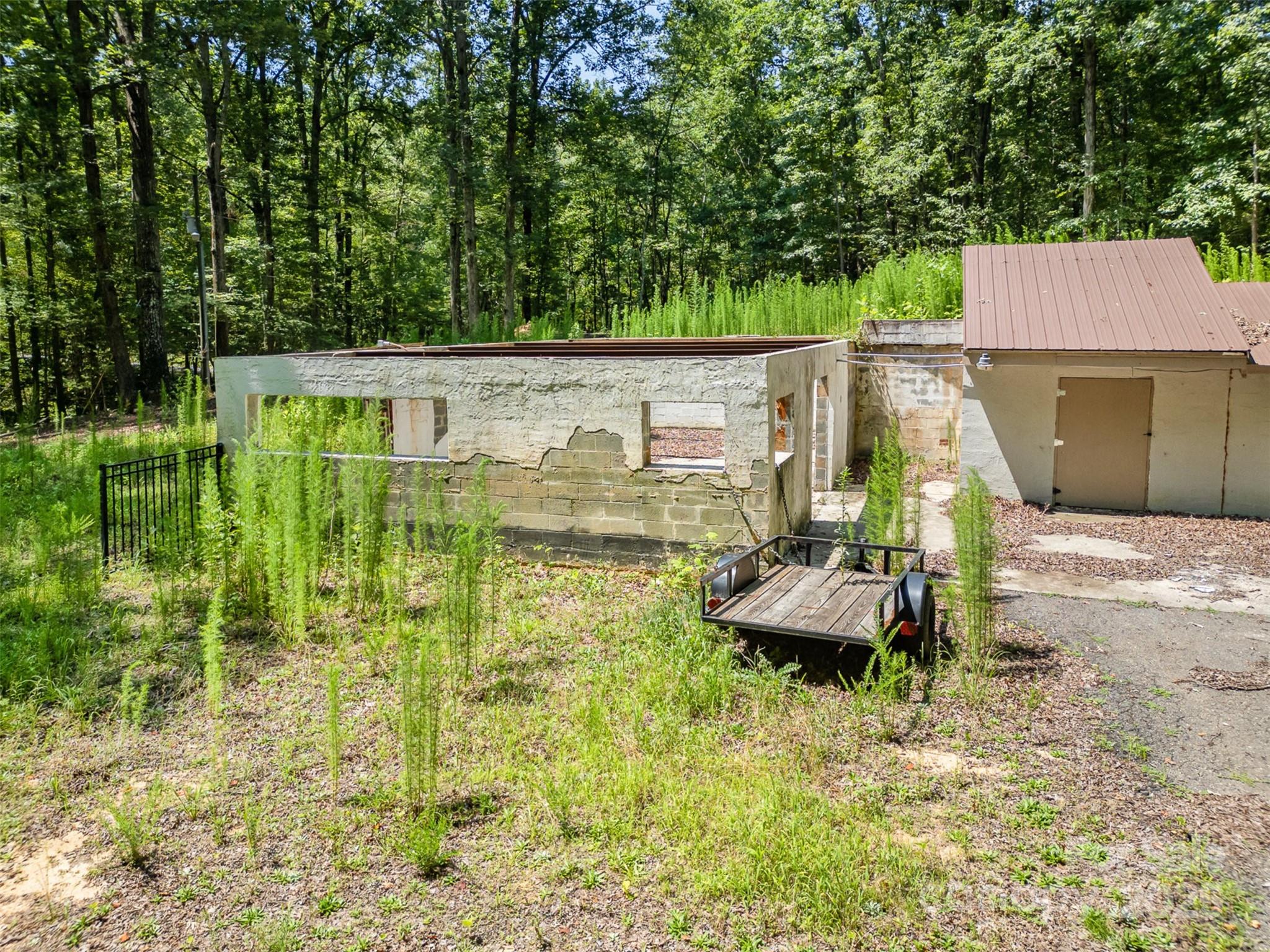 Morris Branch - Land