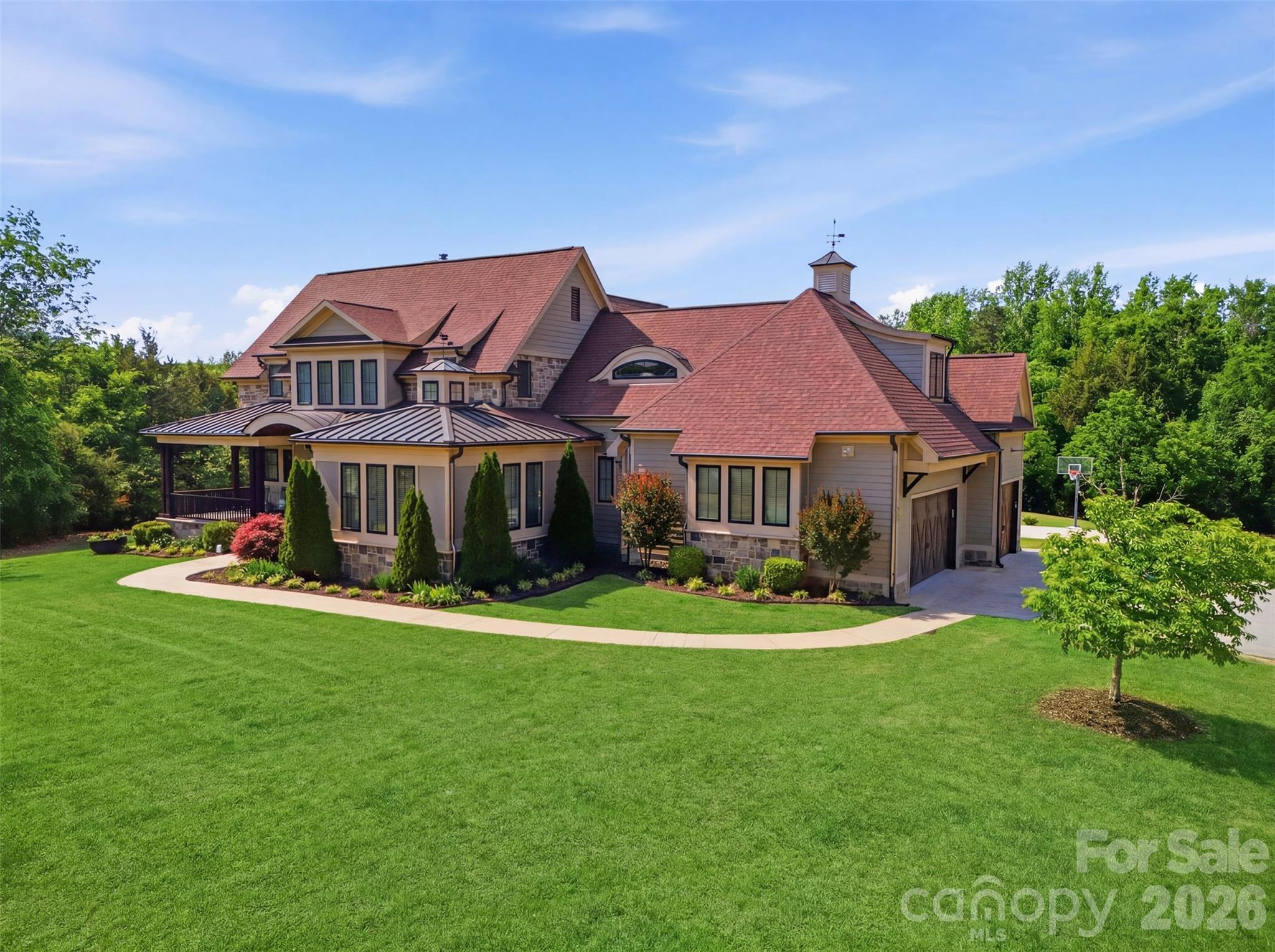 Davidson Equus - Residential