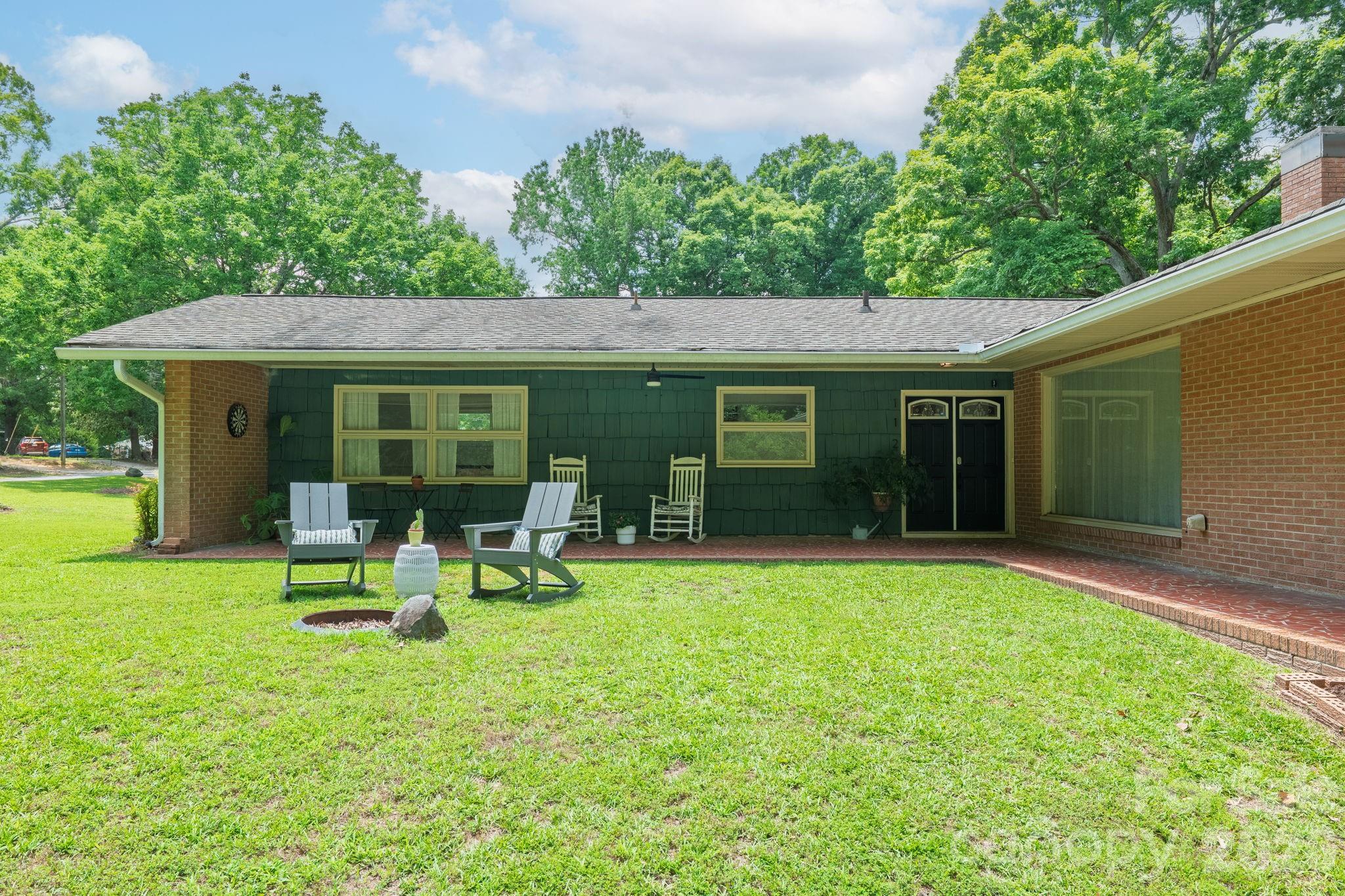 Crestwood - Residential