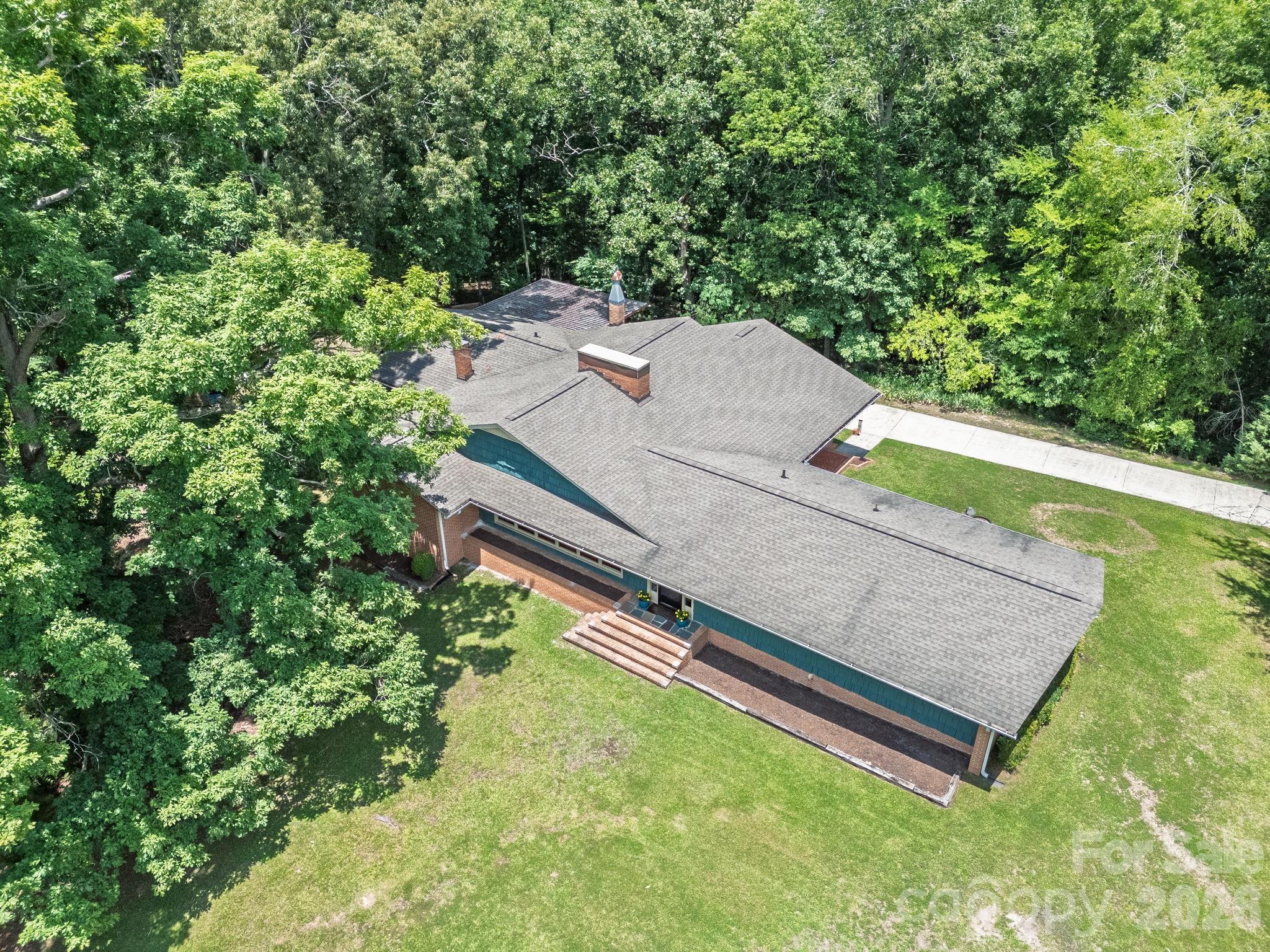 Crestwood - Residential