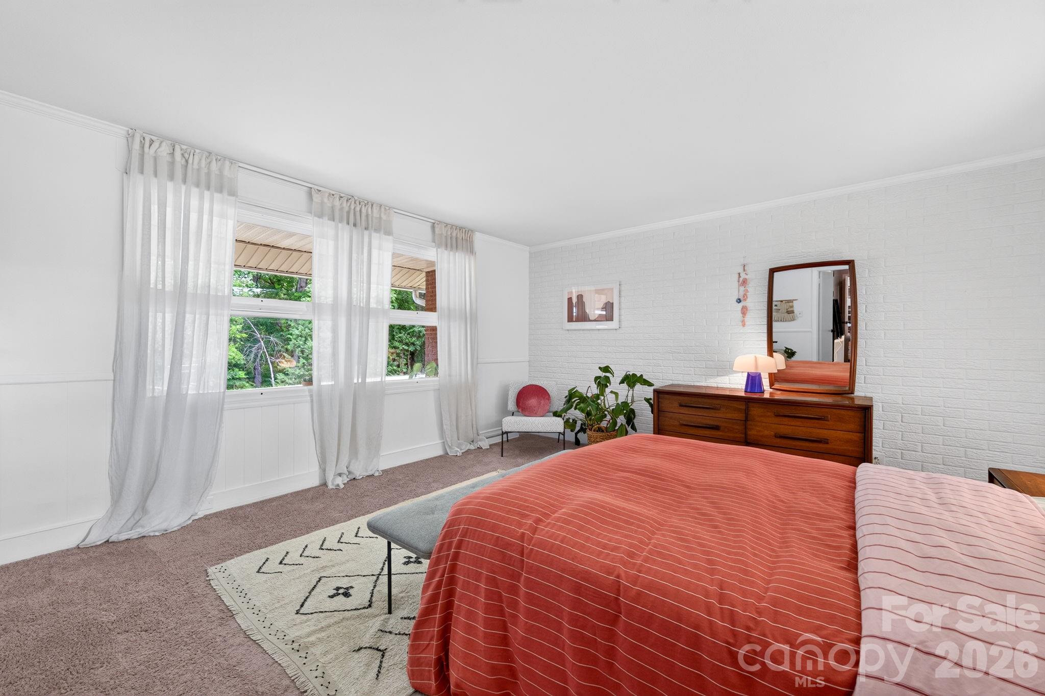 Crestwood - Residential